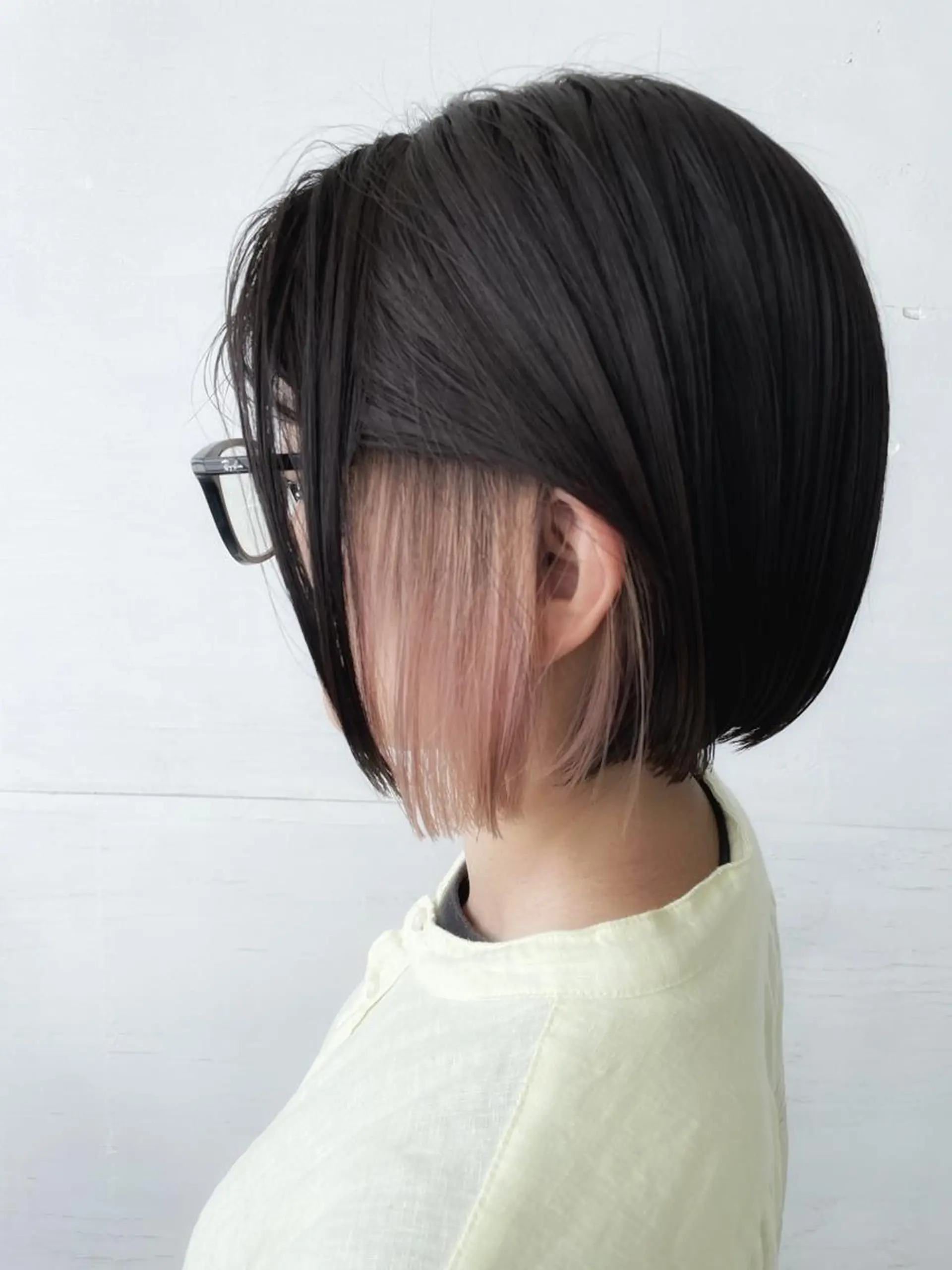 ショート カラー かわさき ともやのヘアスタイル