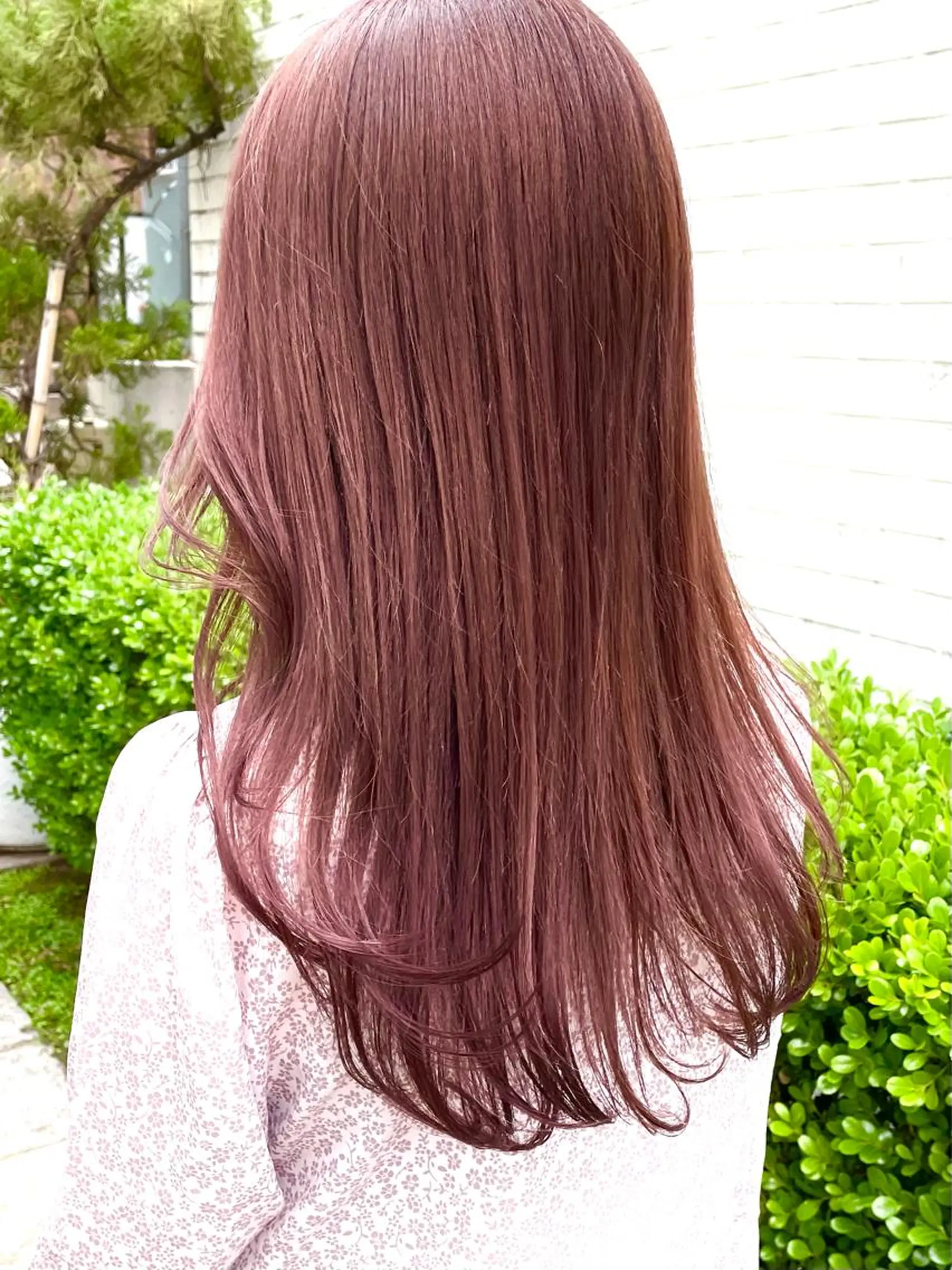 セミロング ピンクブラウン 髪質改善 ヨシンモリ トリートメント allure所属・表参道Allure 大塚ちはなのヘアスタイル