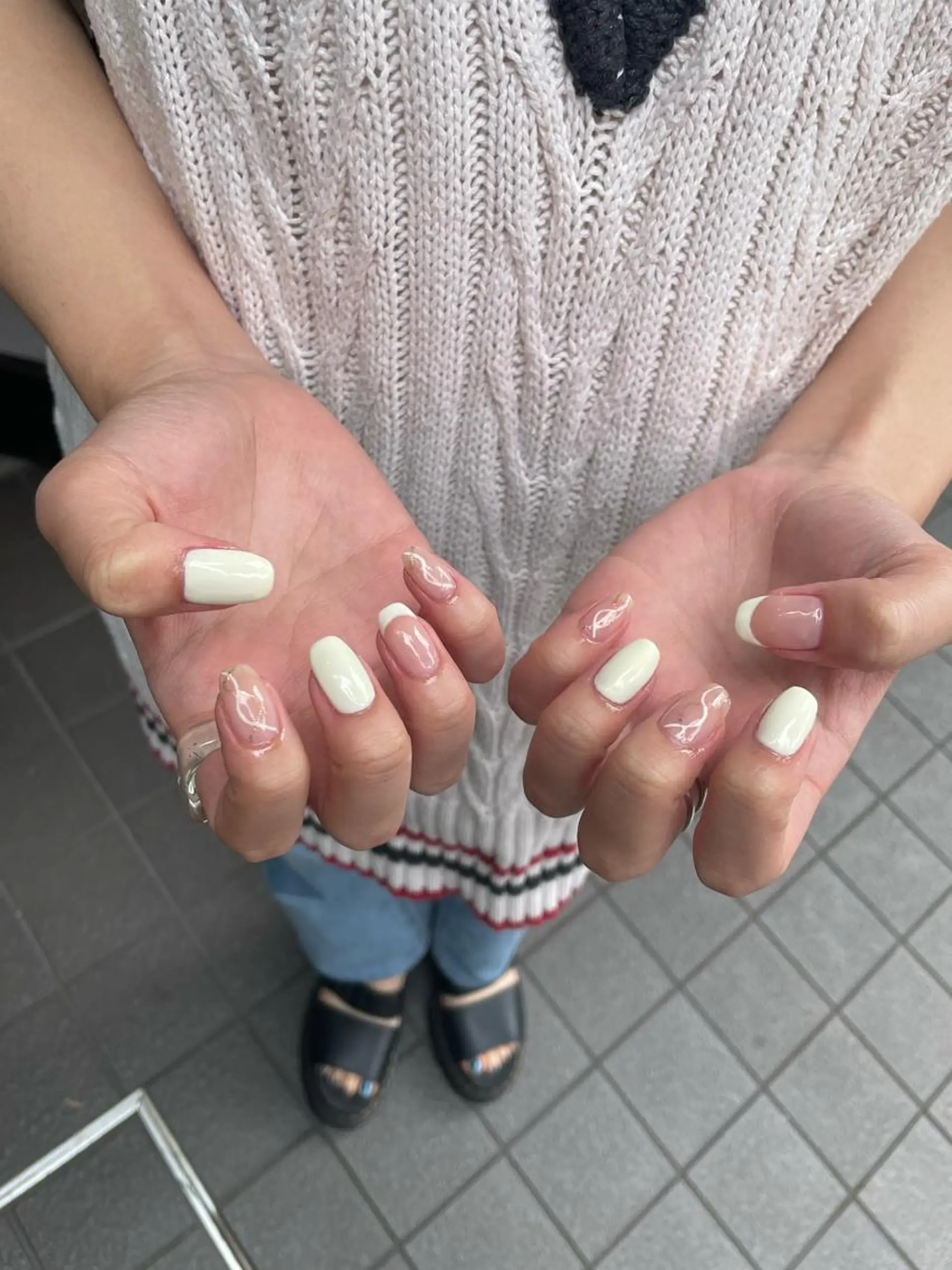 ネイル シンプルネイル ハンドネイル ハイトーン🦄ネイル 💞のぶちのネイルデザイン