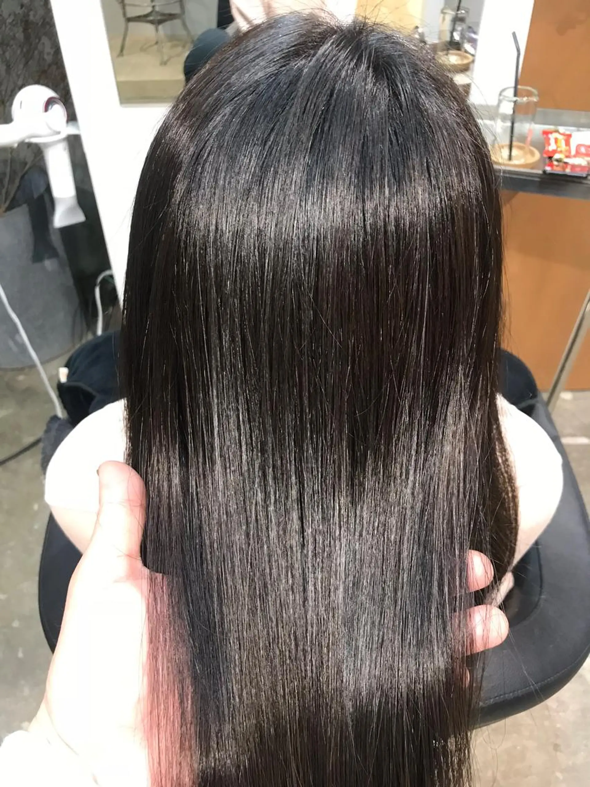 ロング MADRAS stylistのヘアスタイル