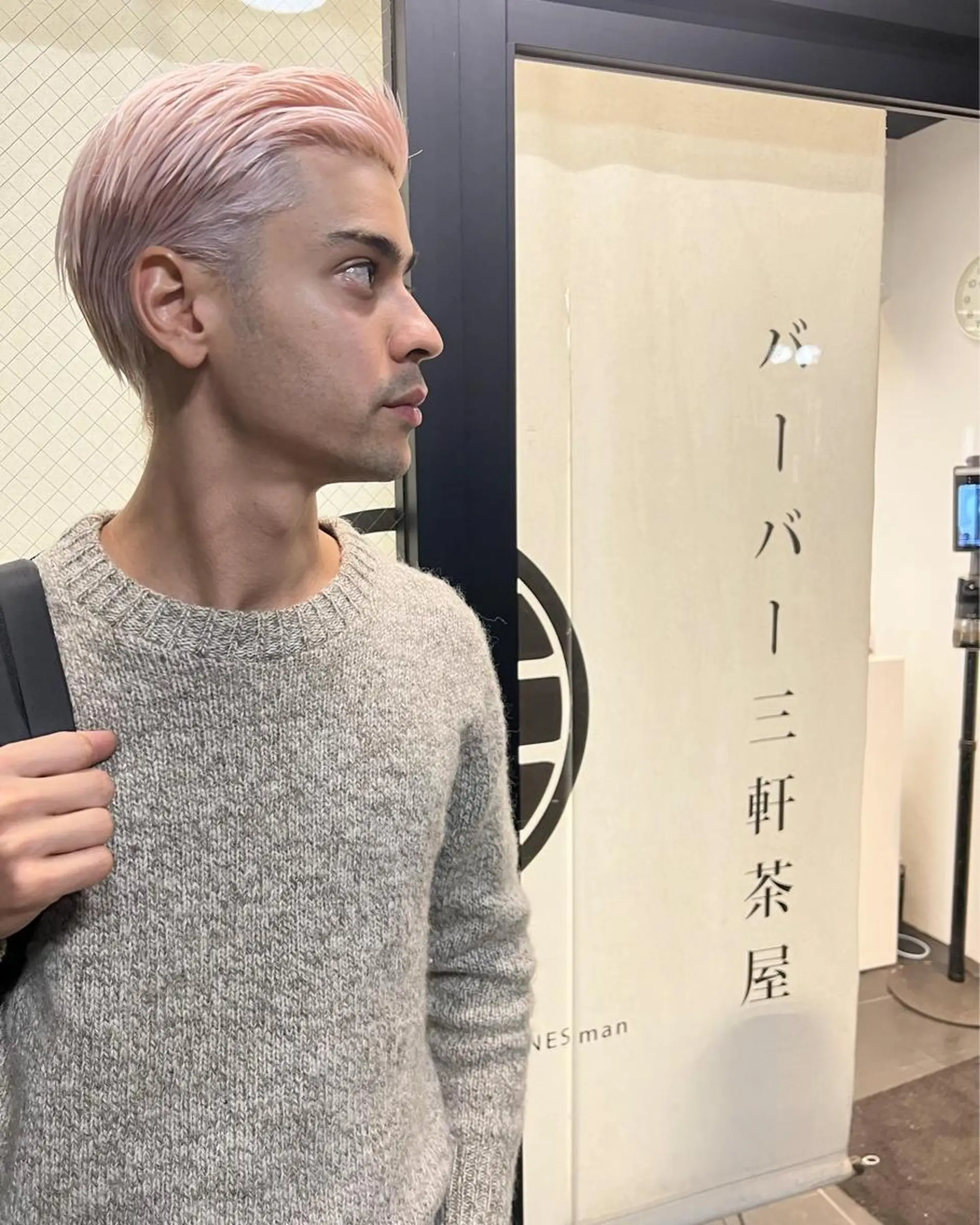 ショート ラヴィザバーバー所属・メンズカット オカムラリョウのヘアスタイル