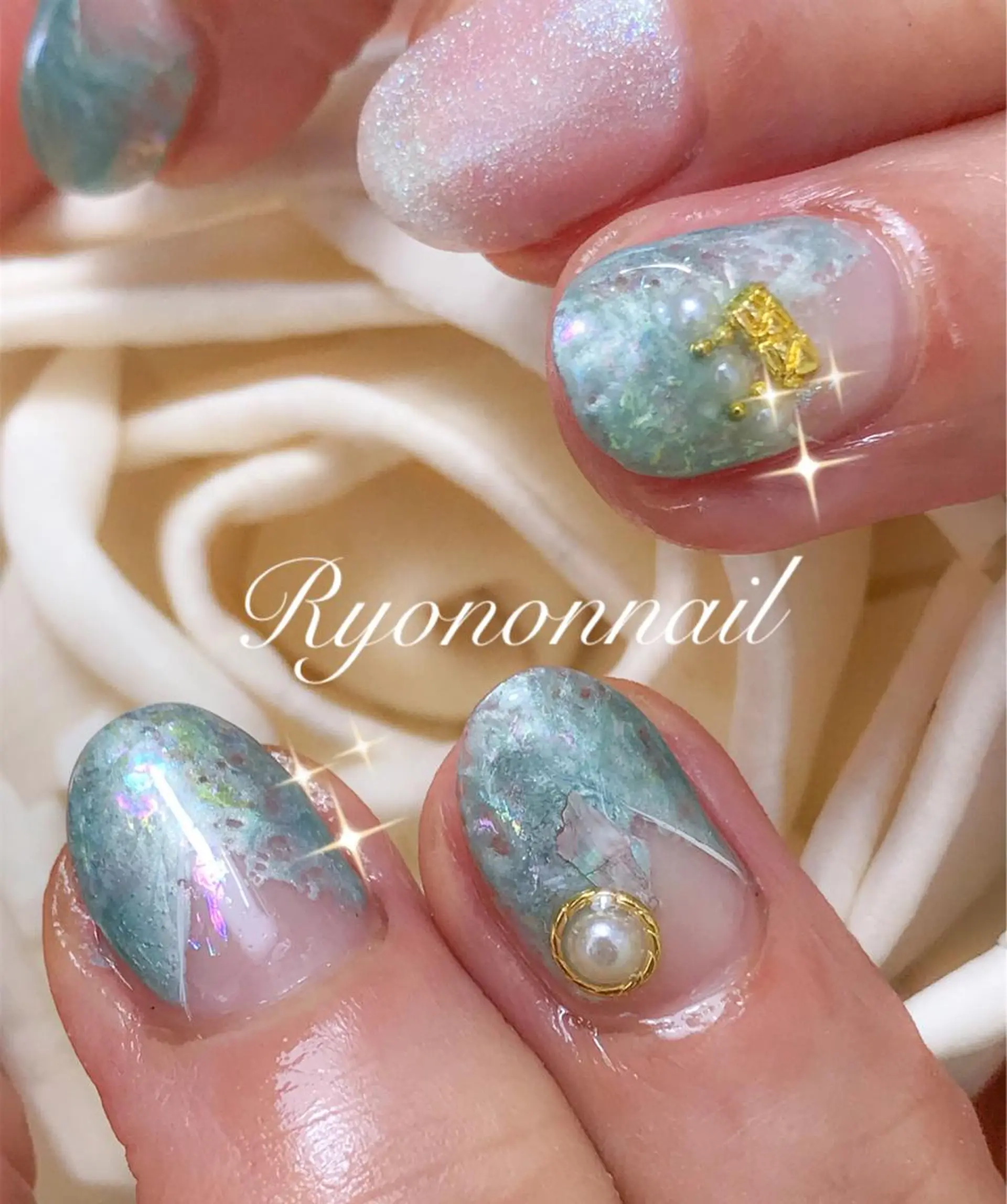 ネイル Ryononnail(リョノンネイル)所属・Ryononnail 上谷典子のネイルデザイン