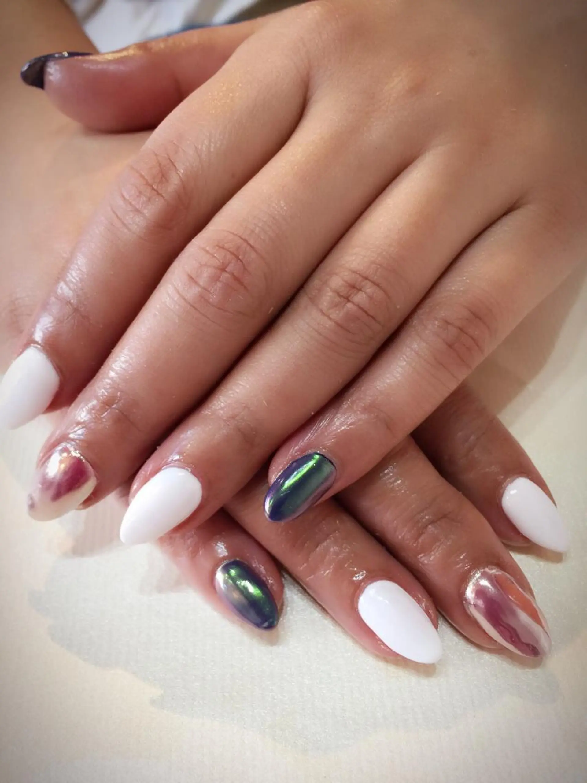 ネイル ミラーネイル a yakaのネイルデザイン