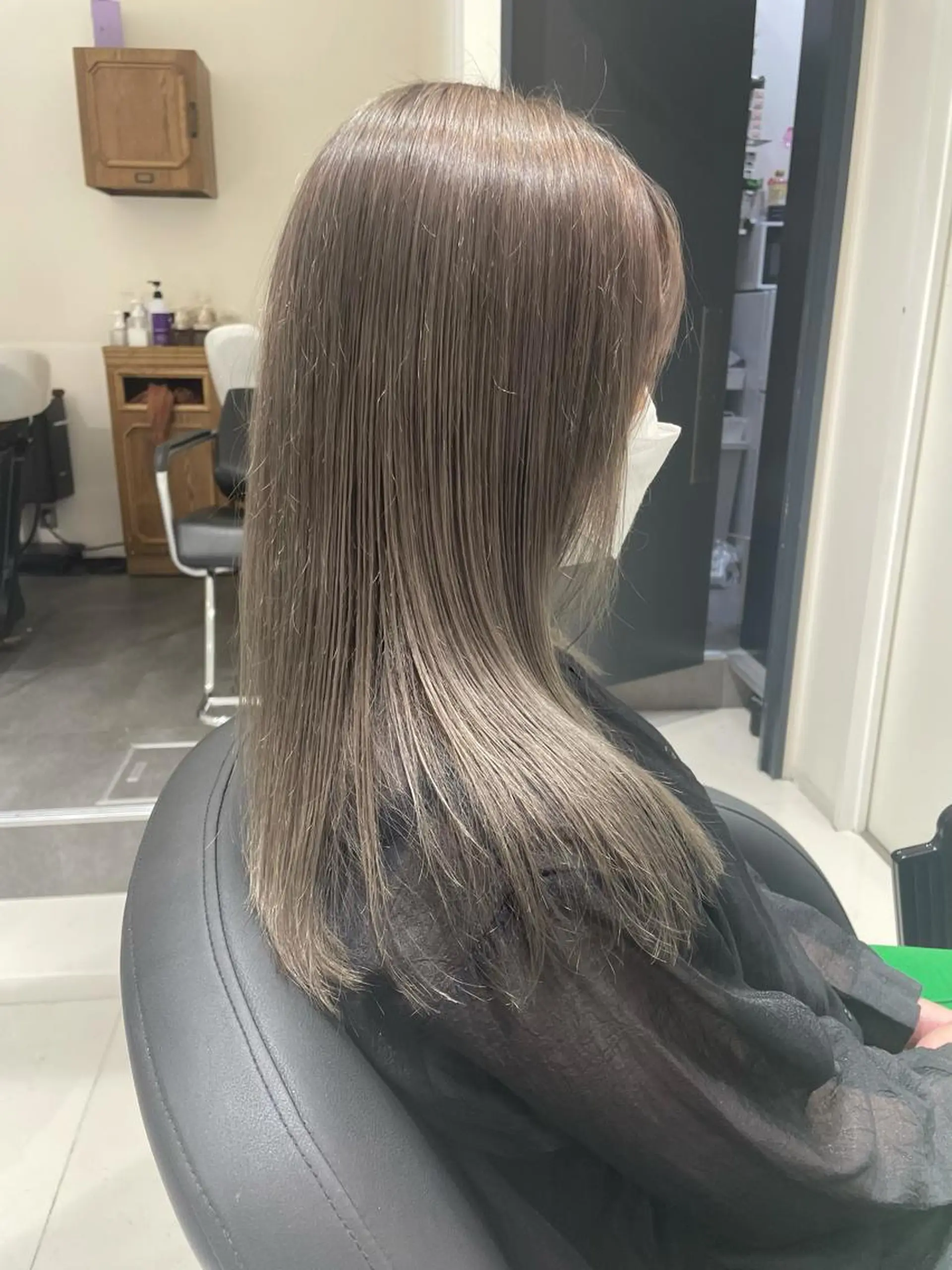 セミロング カラー ベージュカラー ハイトーンカラー 心斎橋/ブリーチ minamiのヘアスタイル