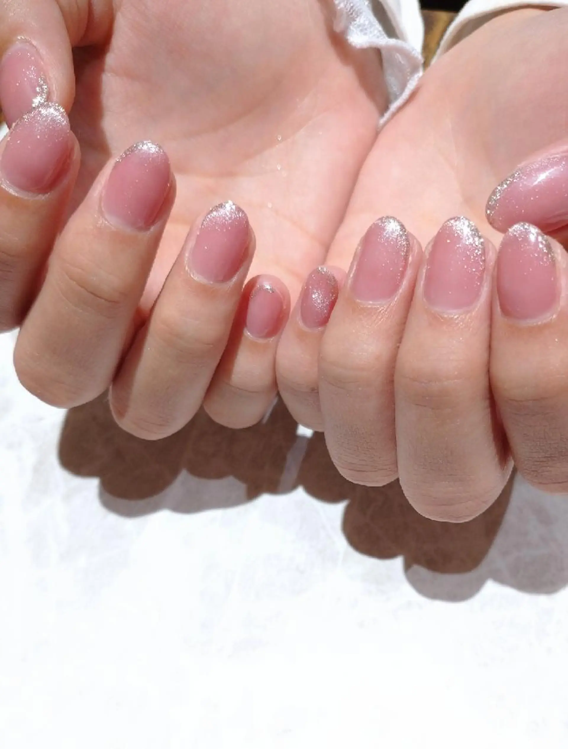 ネイル ラメ(グリッター) マグネットネイル ハンドネイル 會田 瑠衣のネイルデザイン