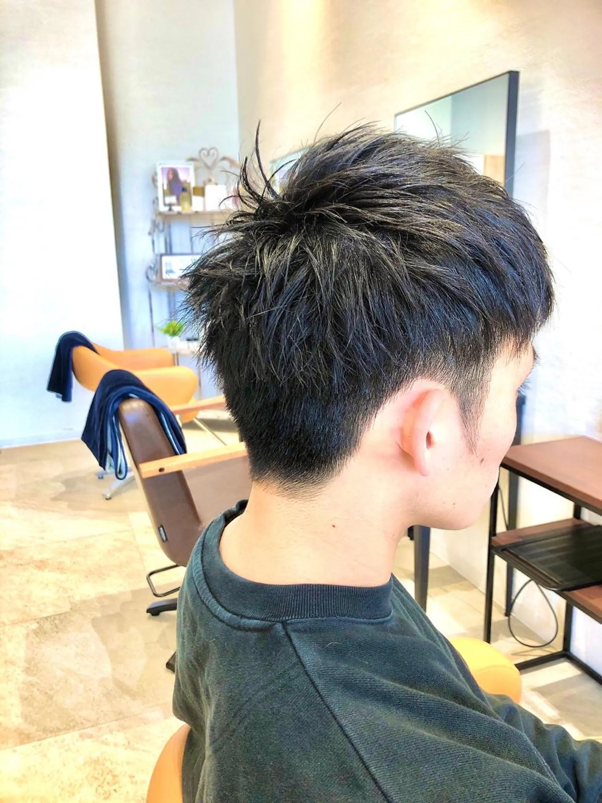 メンズ ツーブロック 安田 美由紀のヘアスタイル