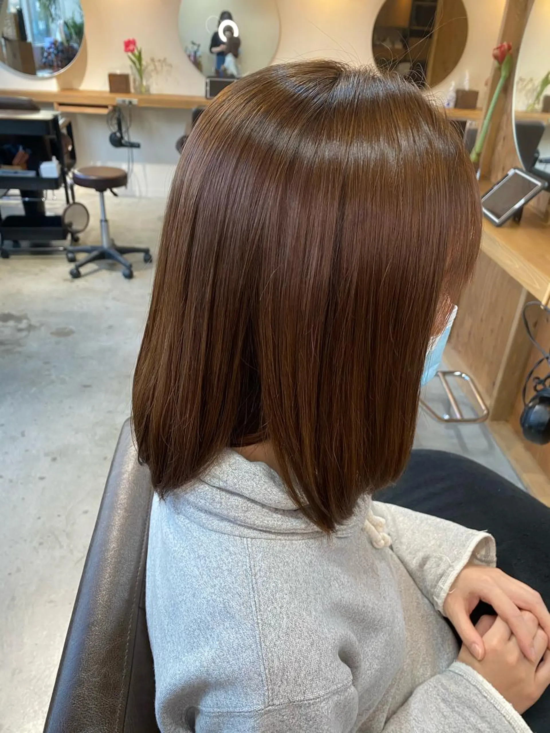 ミディアム 顔周りカット 🫧縮毛矯正🫧ai hara🫧表参道のヘアスタイル