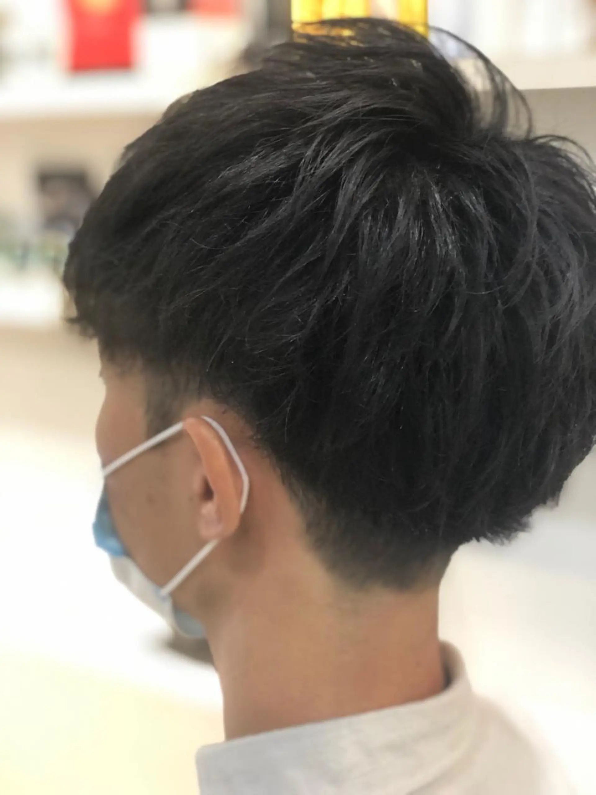 ショート メンズ メンズバレイヤージュ メンズブリーチ メンズハイライト メンズインナーカラー ハイライト カット 髪質改善× ハイライト溝江のヘアスタイル