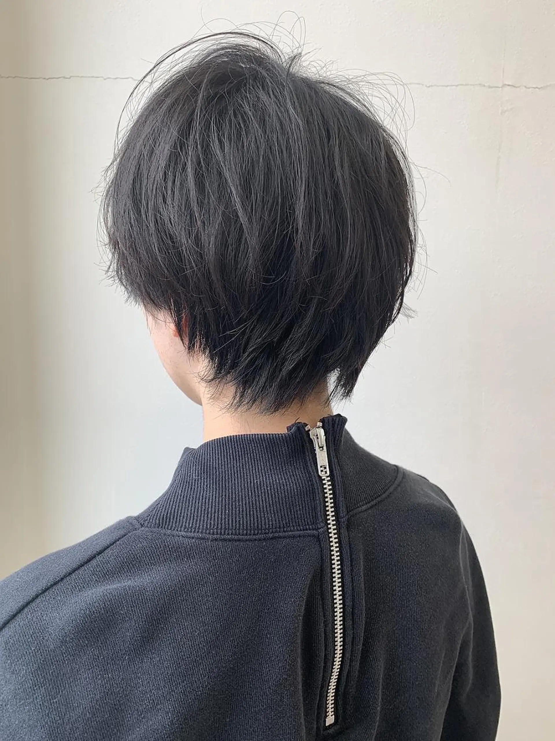 ショート カラー 木村 友香のヘアスタイル