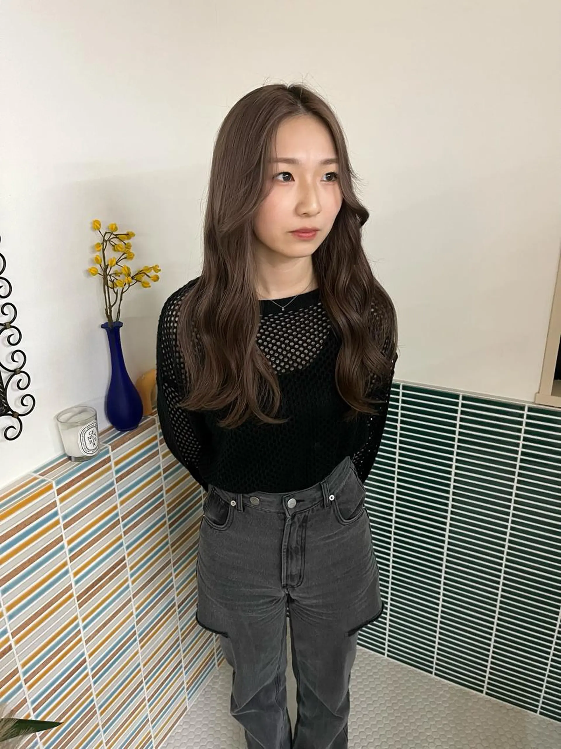 セミロング カラー ブラウンカラー ナチュラルブラウン カット ヘアカラー トリートメント 🩷ハイトーン透明感 レイヤー🩷ユリカのヘアスタイル