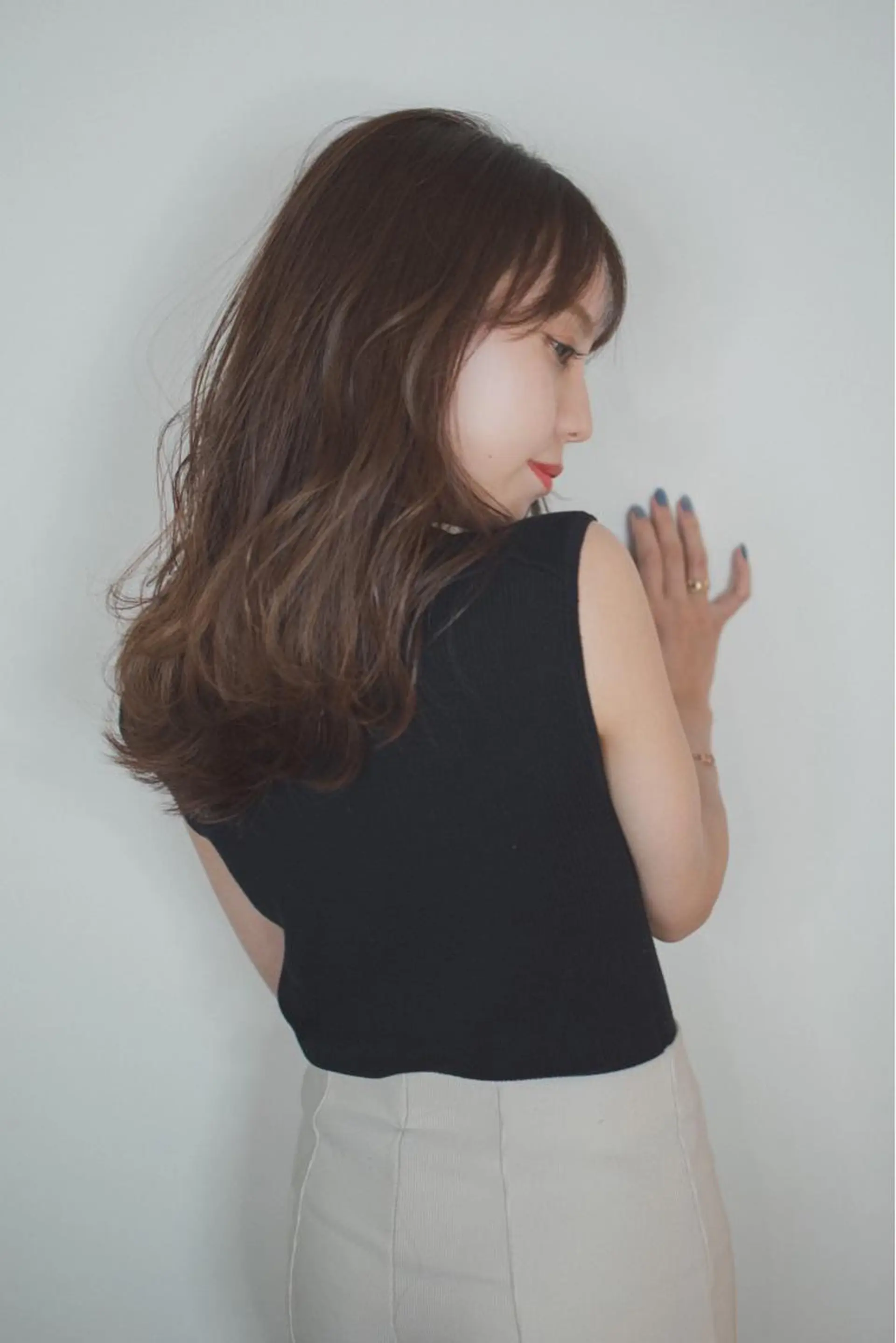 セミロング カラー 前髪/顔周り /レイヤー/秋山 元のヘアスタイル