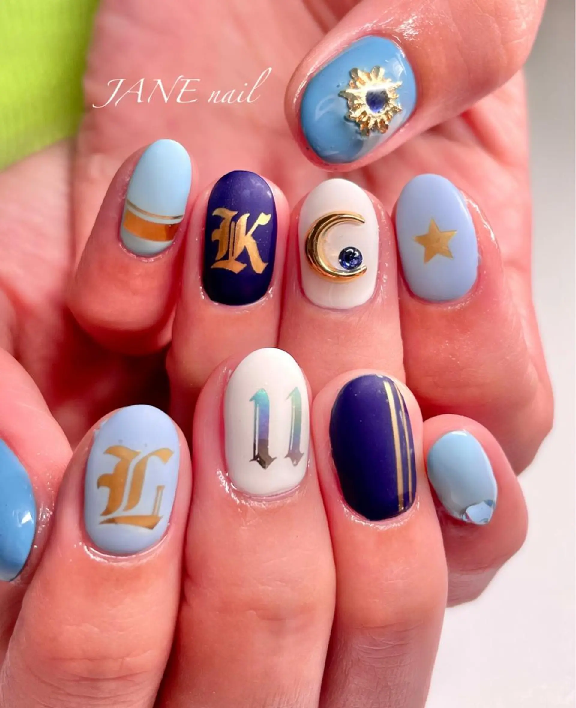 ネイル フットネイル 水色 ネイビー 冬ネイル ハンドネイル Nail Salon JANEのネイルデザイン