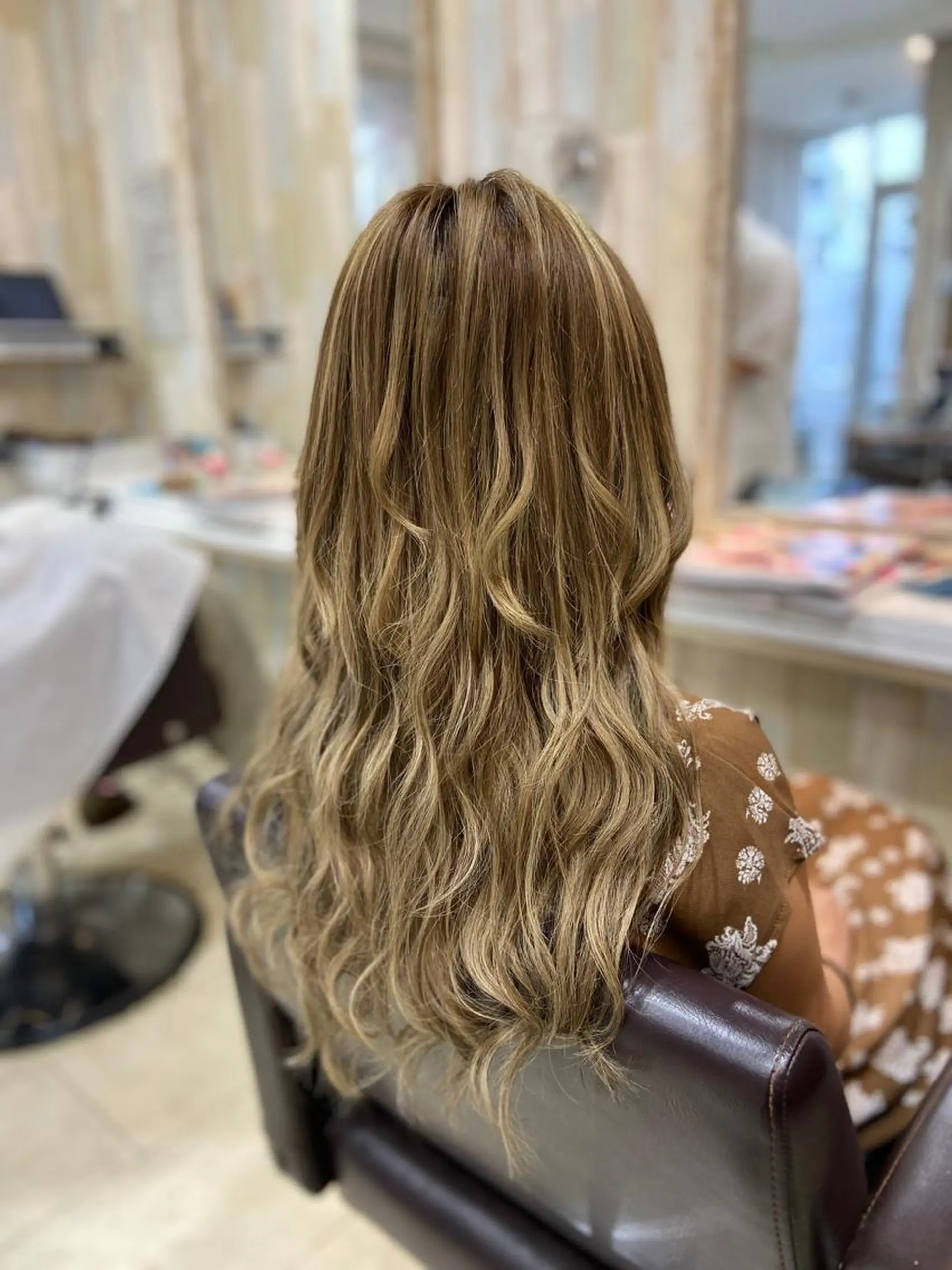 ロング 石井 彰浩のヘアスタイル