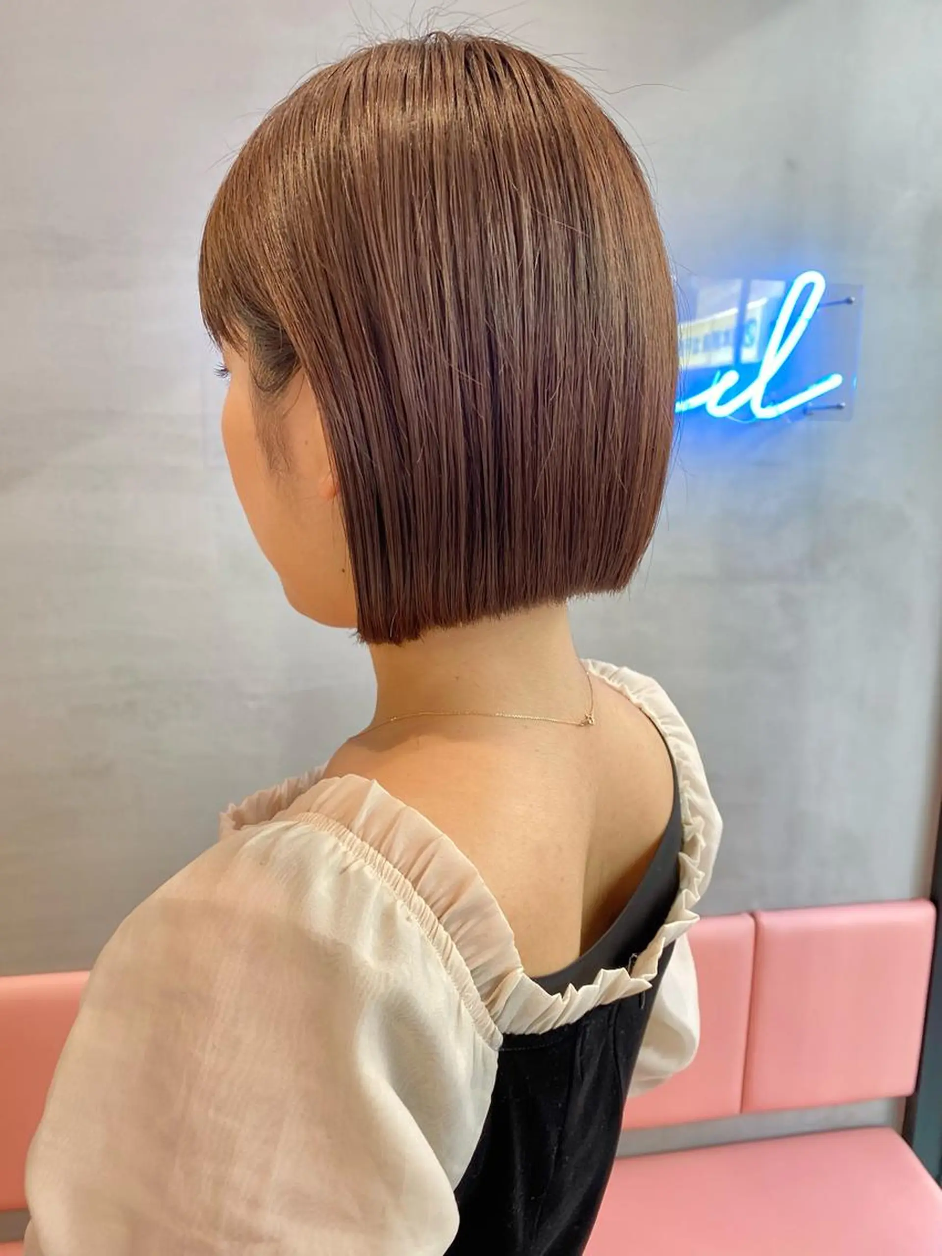 ミディアム カラー カット ヘアカラー トリートメント 韓国ヘア/レイヤー/ 縮毛矯正🫧伊勢のヘアスタイル