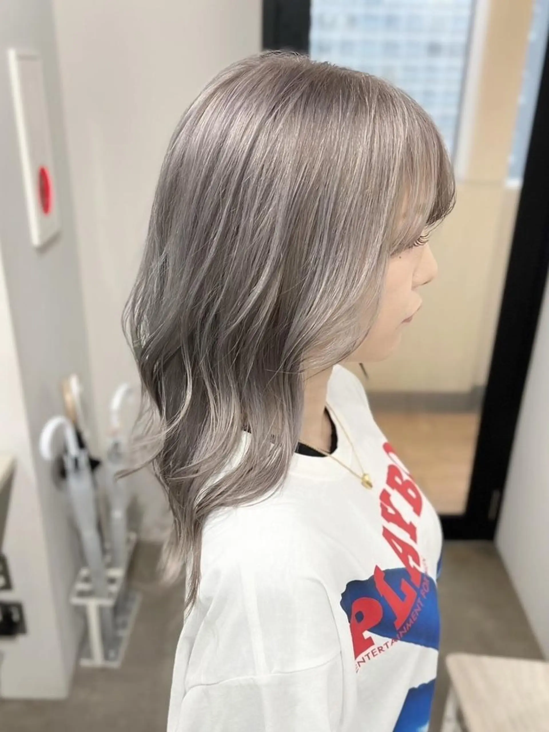 ミディアム カラー ブリーチ ダブルカラー ヘアカラー トリートメント ✨【公式】 juhl.横浜✨のヘアスタイル
