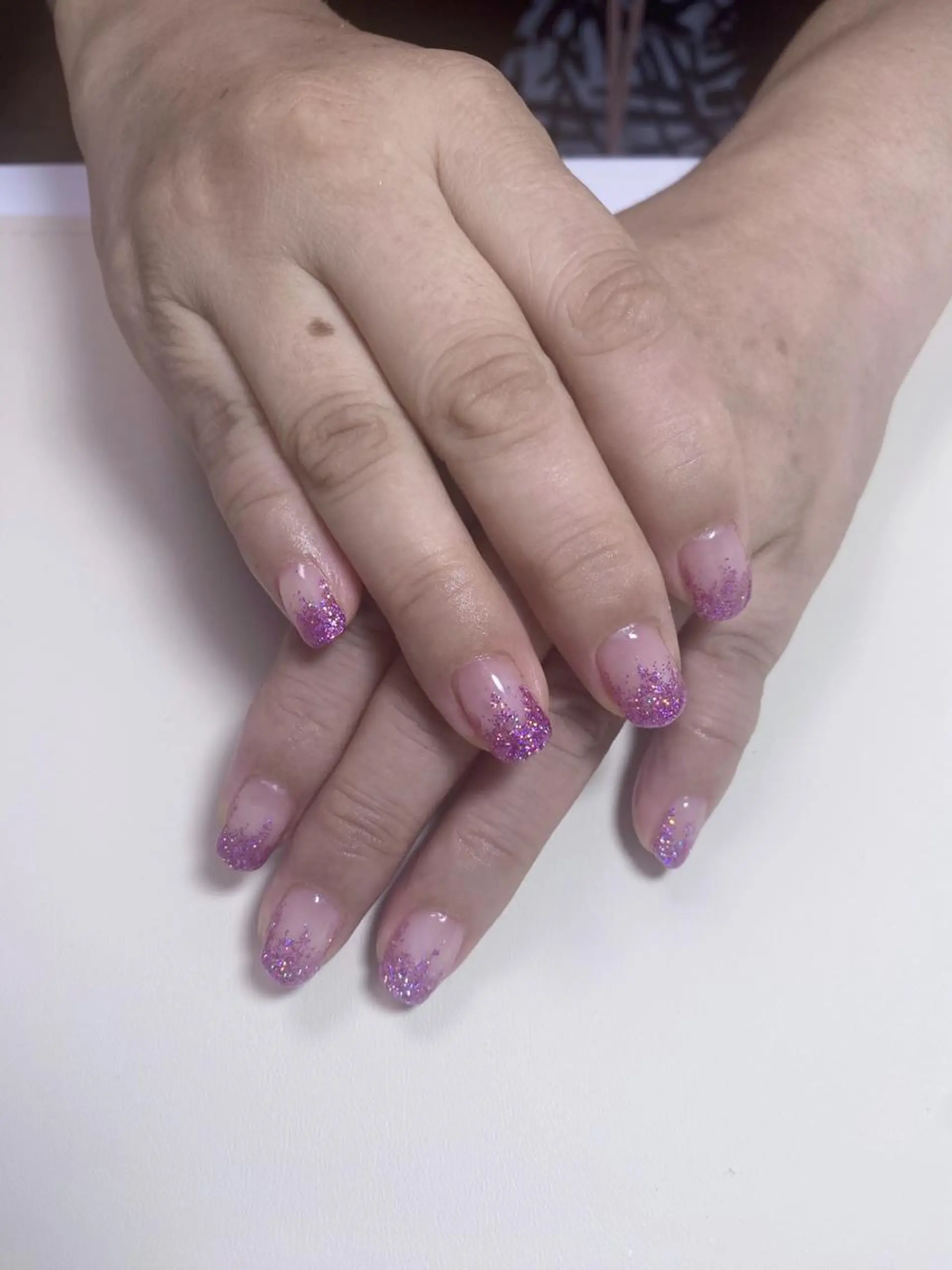 ネイル ラメ(グリッター) ラメグラデーション ピンク ハンドネイル Nail Salon K 🧸美爪育成のネイルデザイン