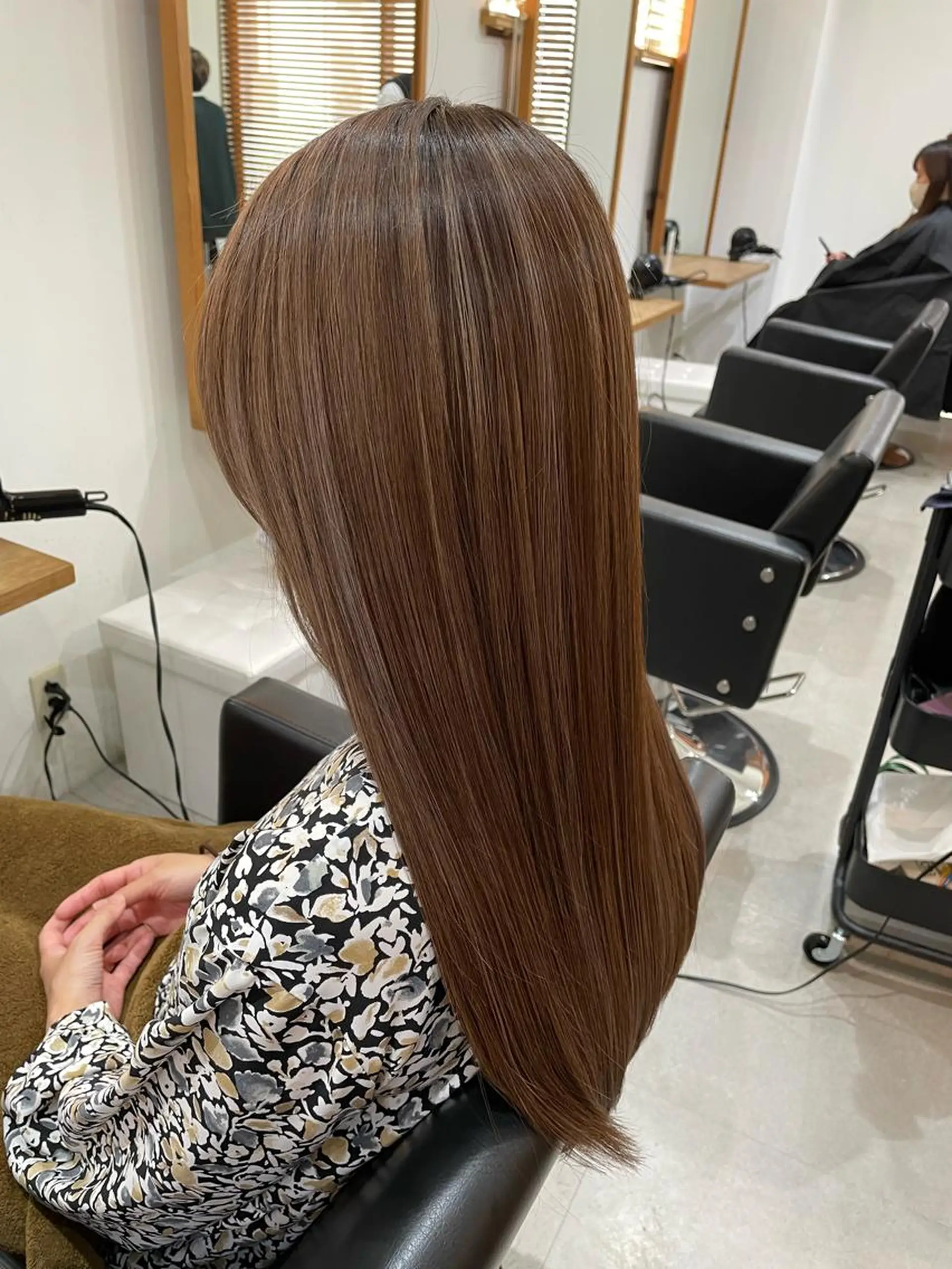 ロング カラー 🐬脱白髪染めカラー 清水大世🐬のヘアスタイル