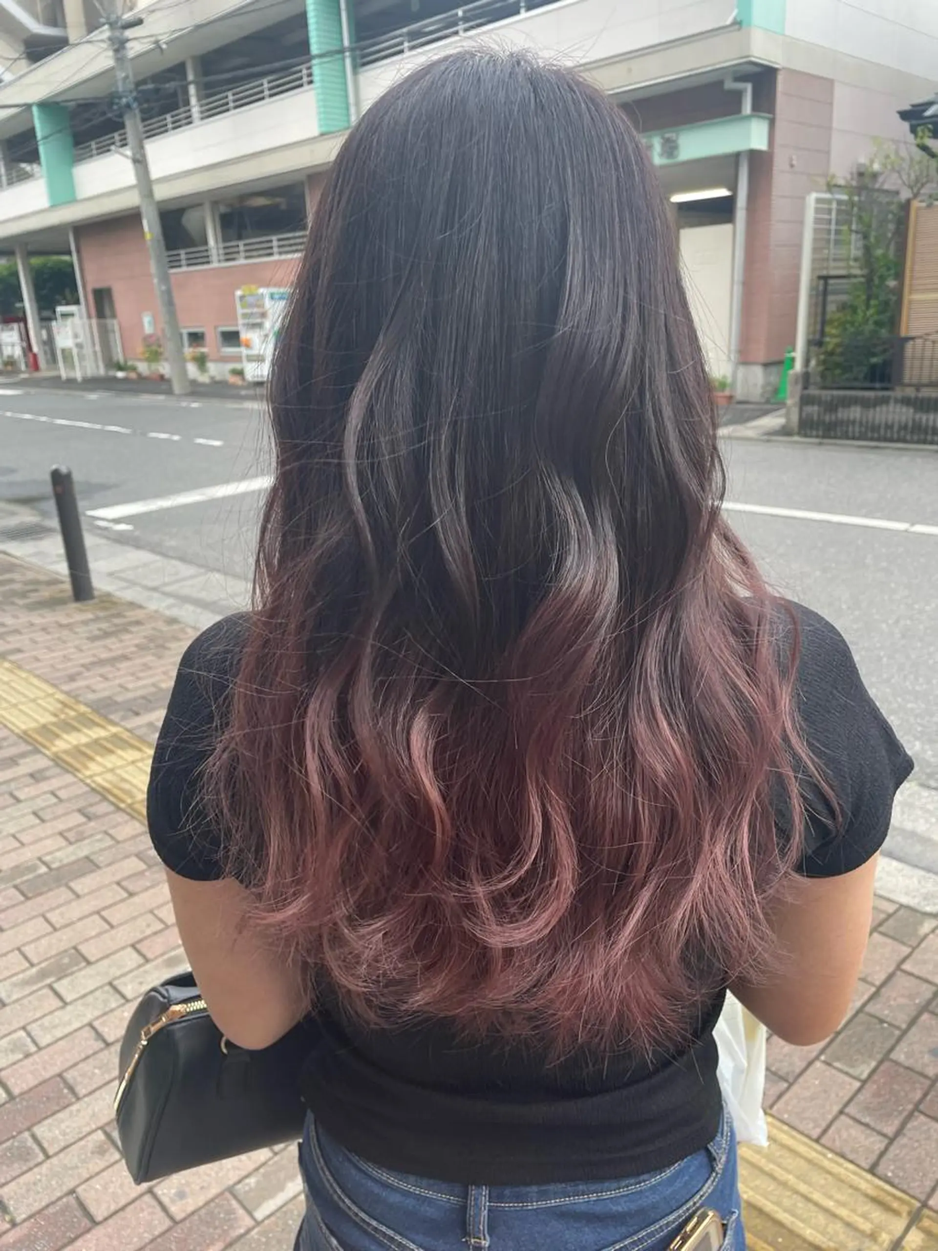 ロング カラー グラデーションカラー ラベンダーカラー ピンクカラー ピンクラベンダー ヘアカラー 渡邉 瑠奈のヘアスタイル