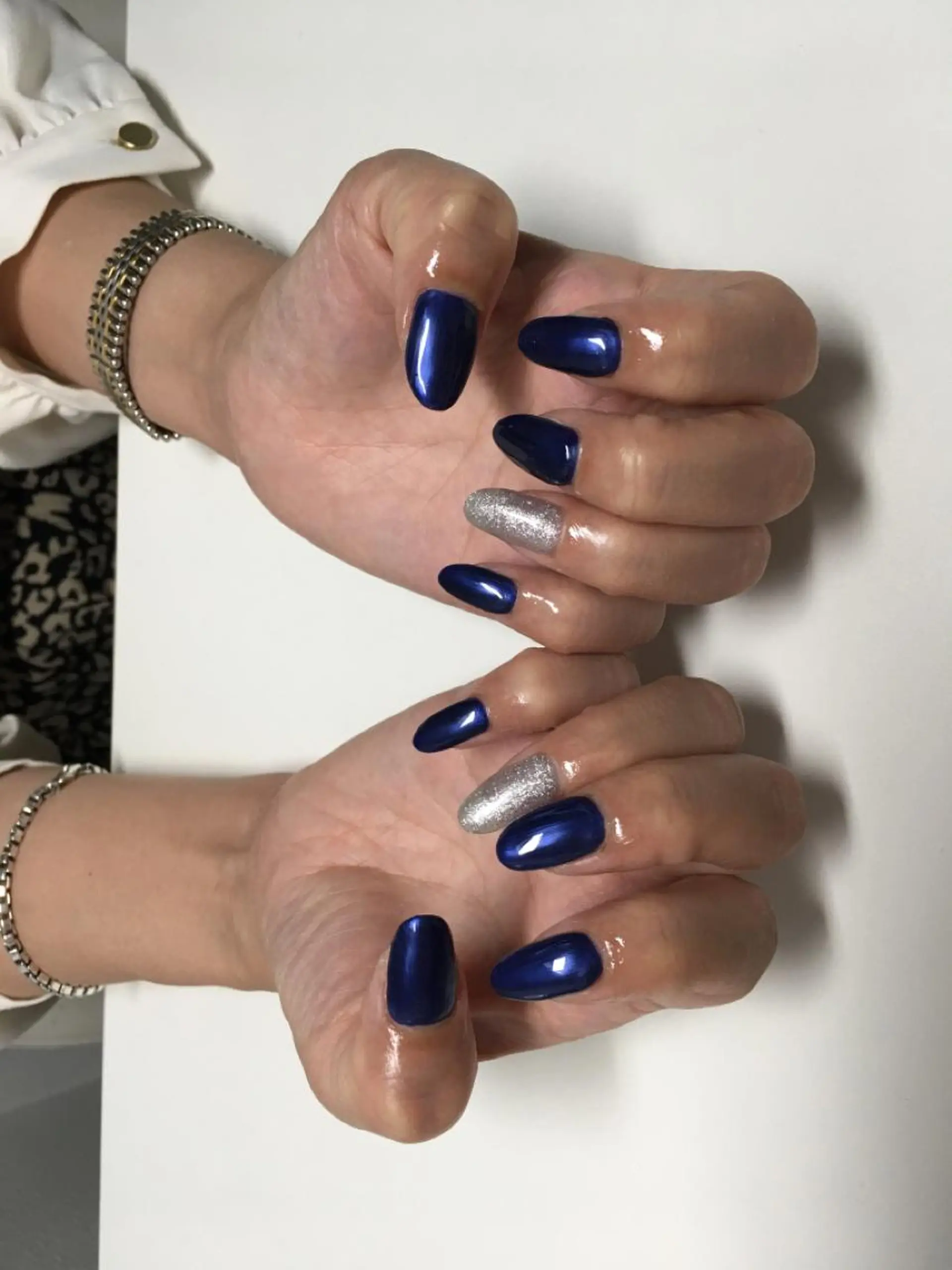 ネイル gratify 本店所属・ROSALIE Sakiのネイルデザイン