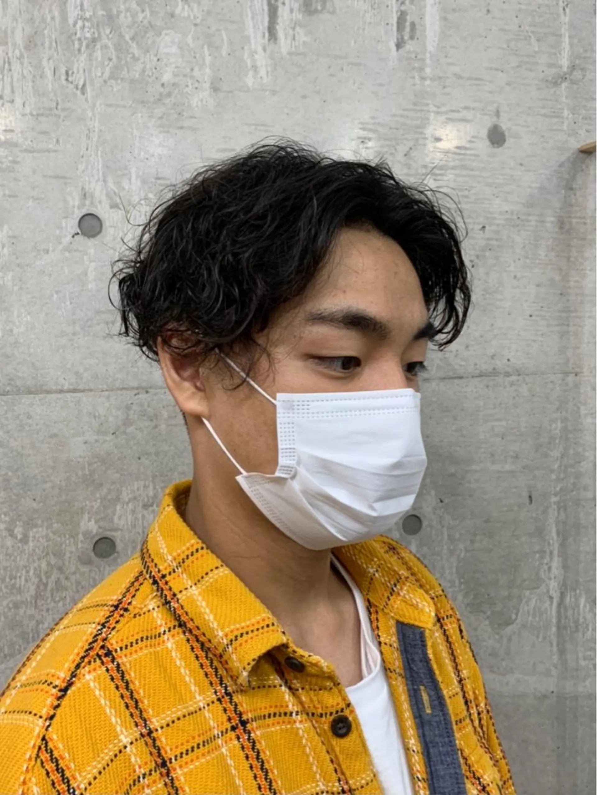 ミディアム パーマ メンズ クセを最大限に活かす メンズパーマ奈良大祐のヘアスタイル