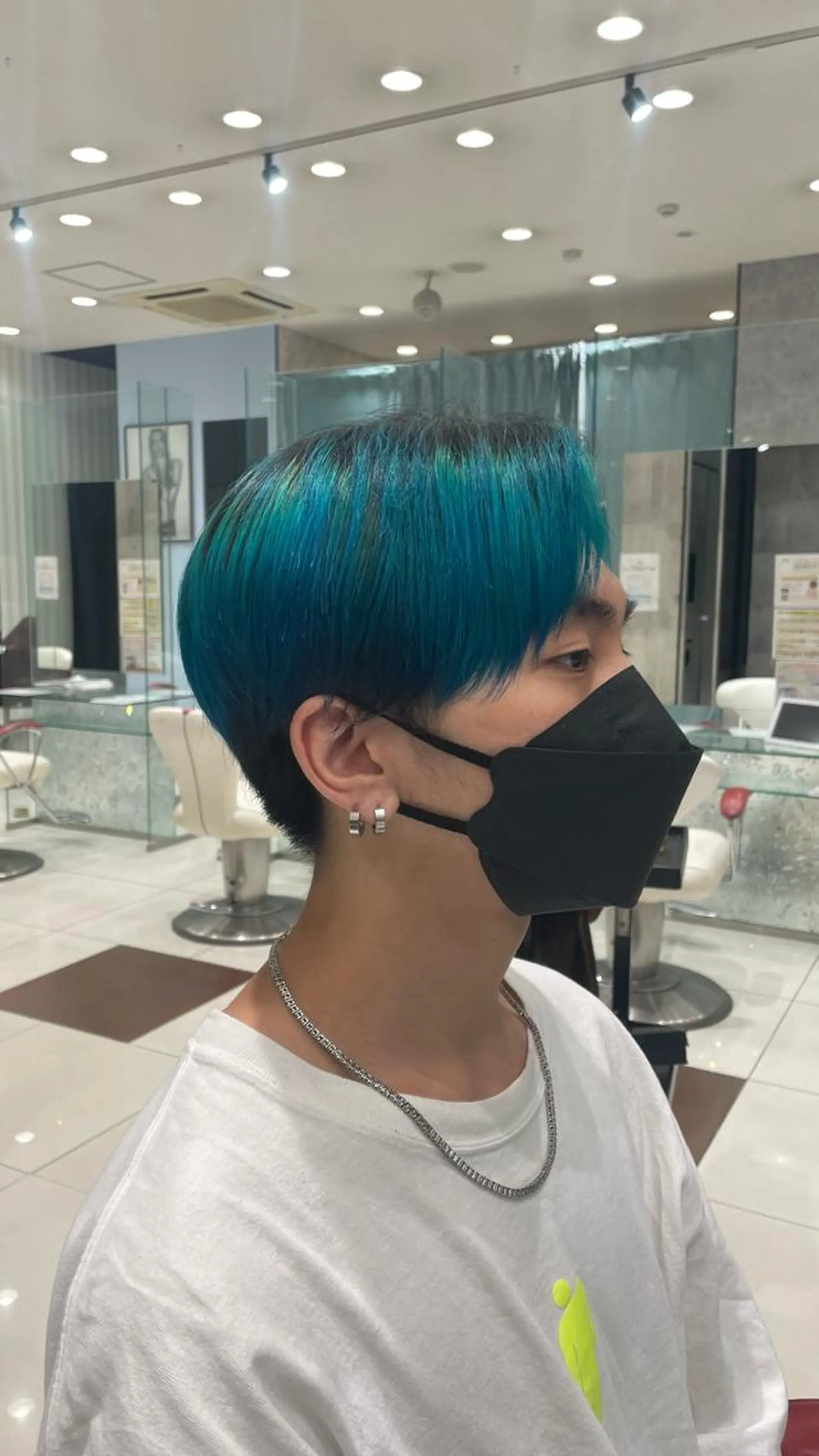 メンズ メンズブリーチ ハイトーンカラー✨️ Amiのヘアスタイル