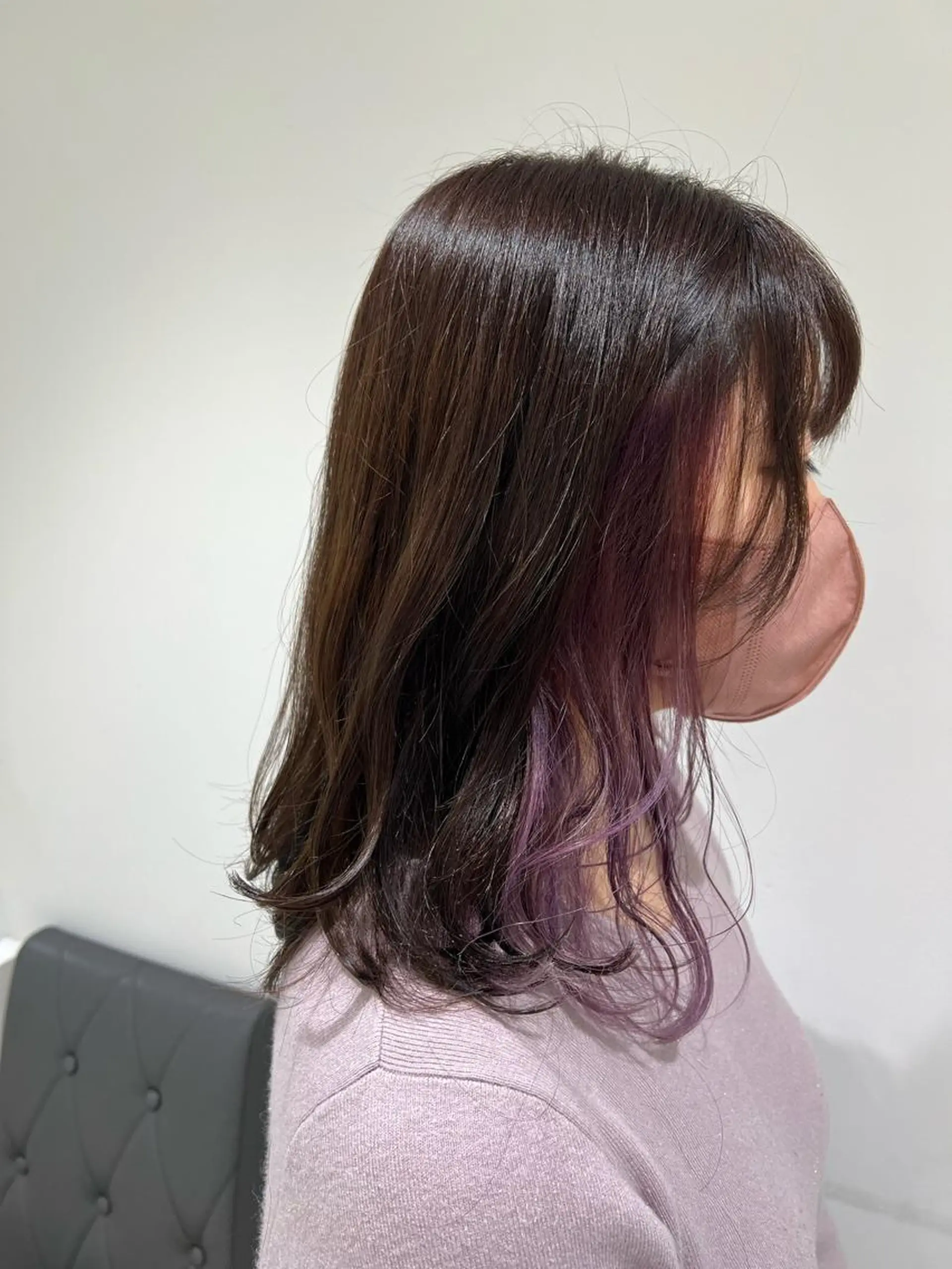 セミロング カラー ブリーチ イヤリングカラー ラベンダーカラー ピンクカラー ピンクラベンダー ヘアカラー トリートメント 【暖色カラー特化】 中山由梨のヘアスタイル