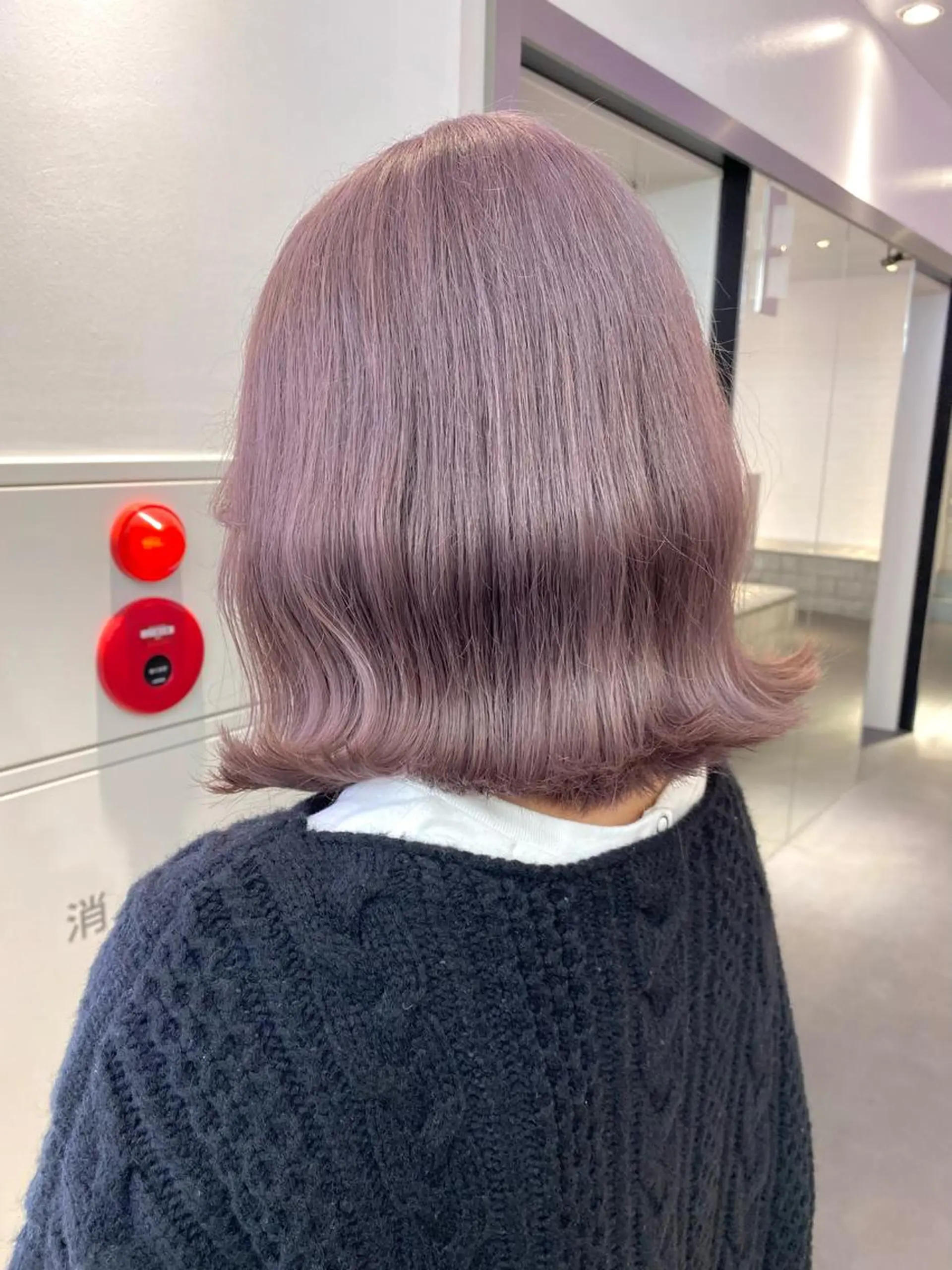 セミロング カラー ベージュカラー ブリーチ ラベンダーカラー ラベンダーベージュ カット トリートメント ヘアセット レイヤー/ハイトーン 🧸SENAのヘアスタイル