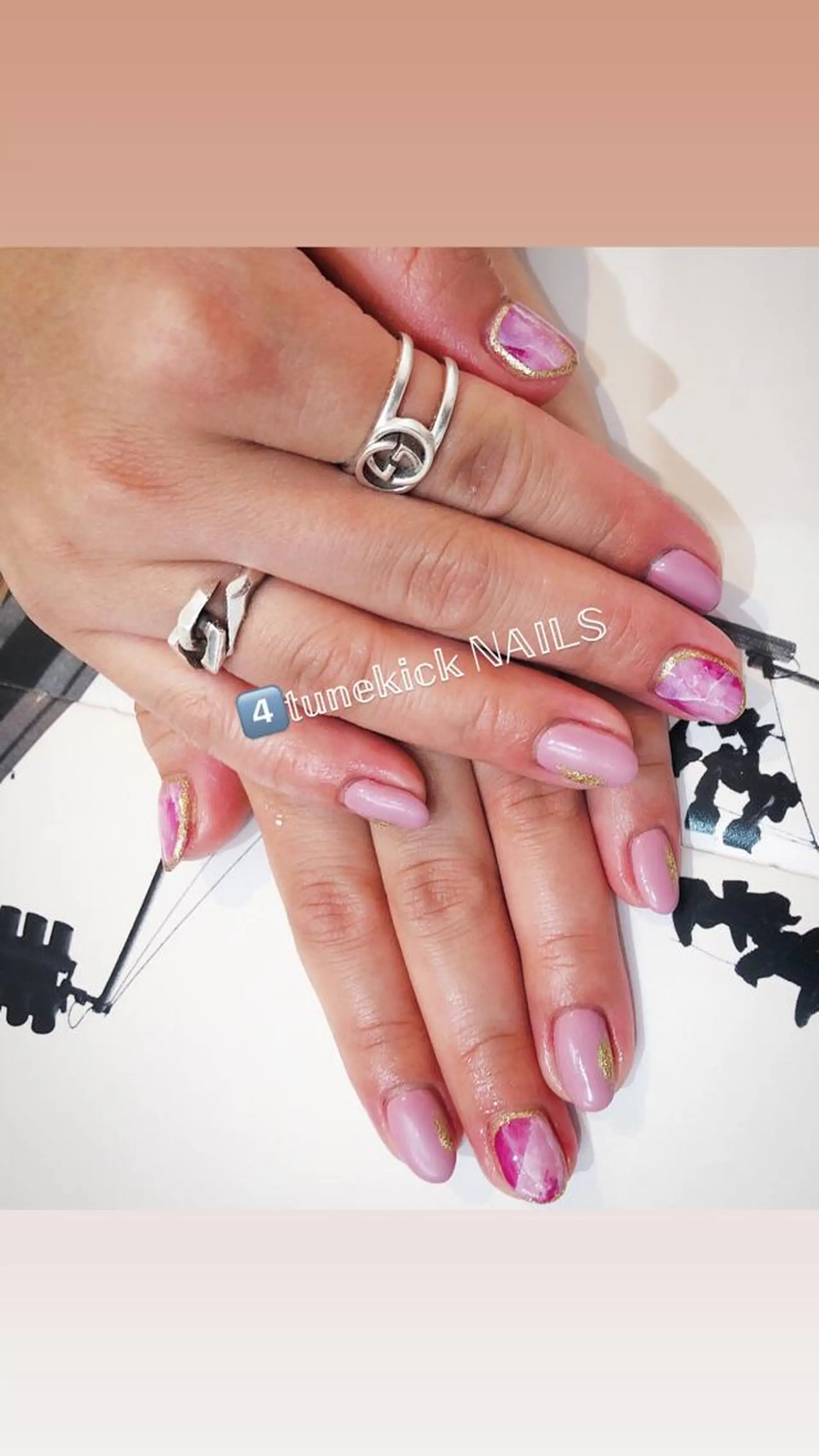 ネイル ピンク 4tunekick NAILS(フォーチュンキックネイルズ)所属・光森 淳子のネイルデザイン