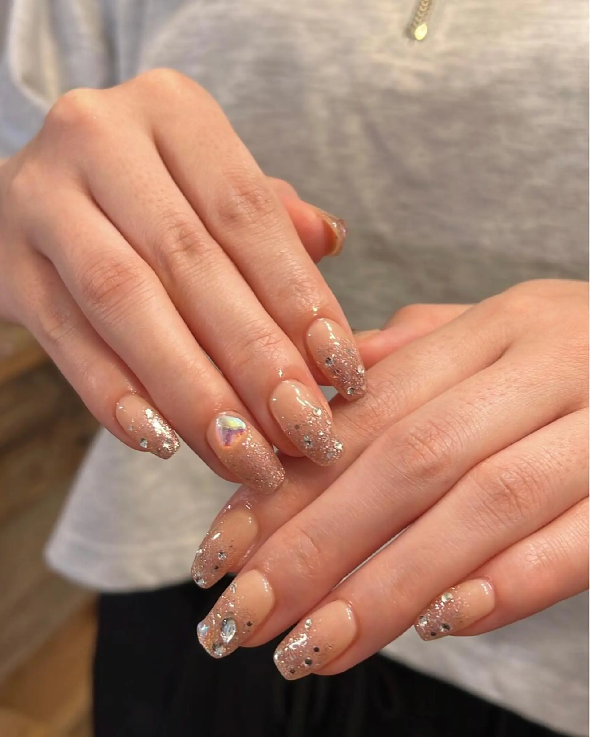 ネイル ハンドネイル フットネイル ハンドケア Nes.Nail所属・Miyagi Asamiのネイルデザイン