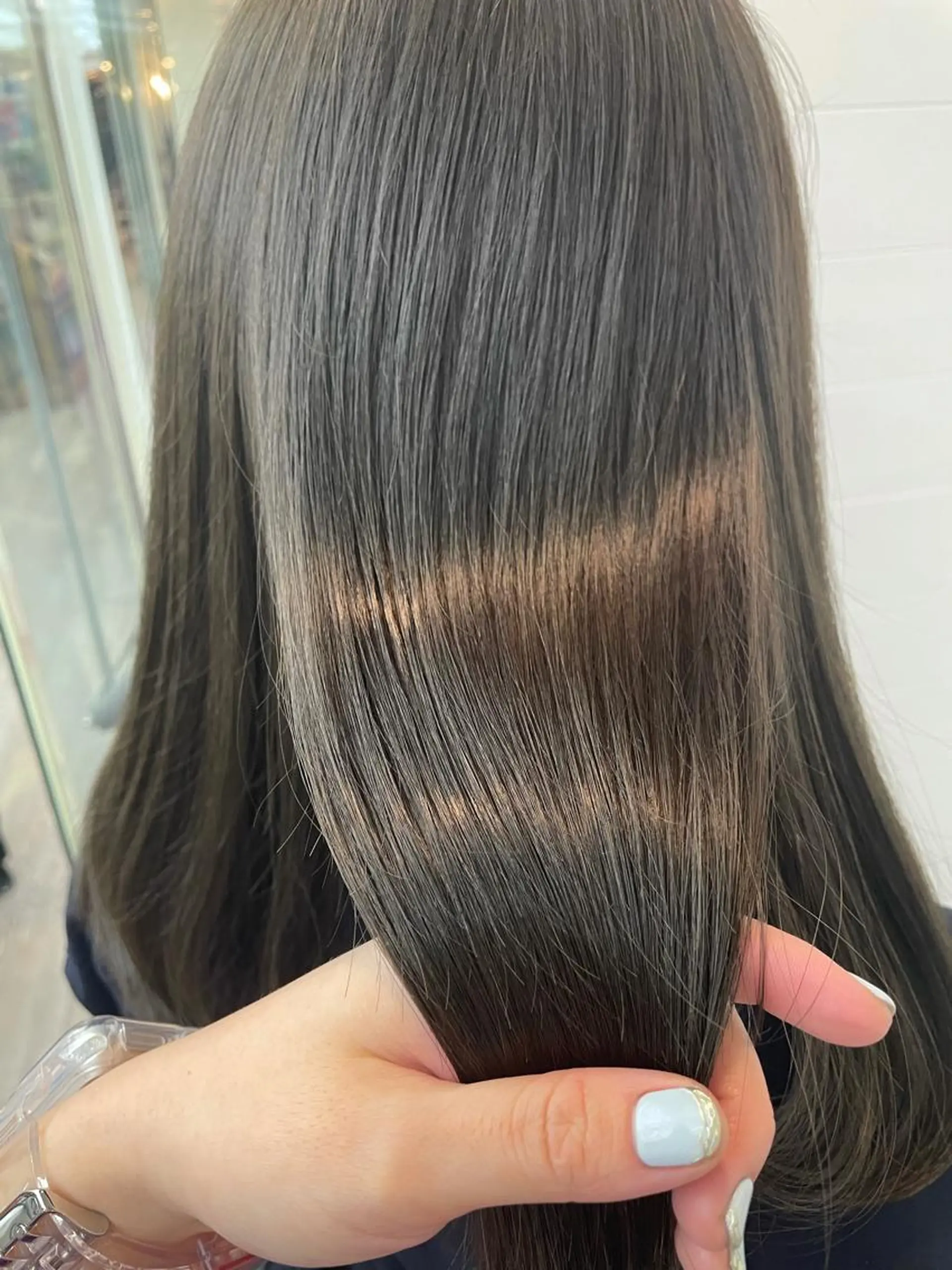 セミロング カラー カット ヘアカラー トリートメント ヘアセット 前髪顔周り✂️店長 ❤️アマミヤ❤️のヘアスタイル