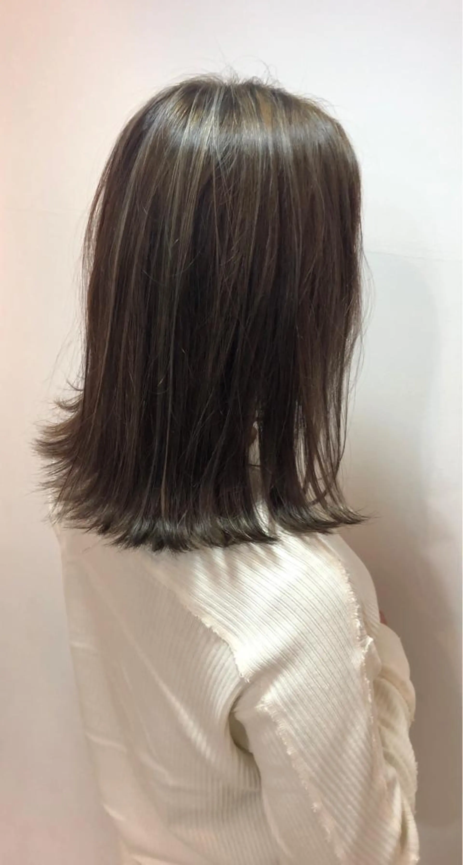 ミディアム カラー ハイライトカラー ハイライト 田中 貴大のヘアスタイル