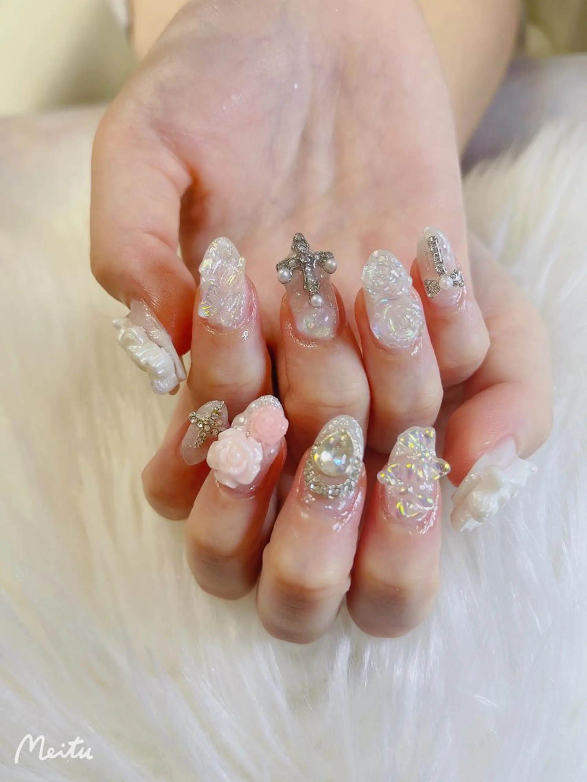 ネイル 菲菲ネイルサロン所属・FF フィフィネイルサロンのネイルデザイン