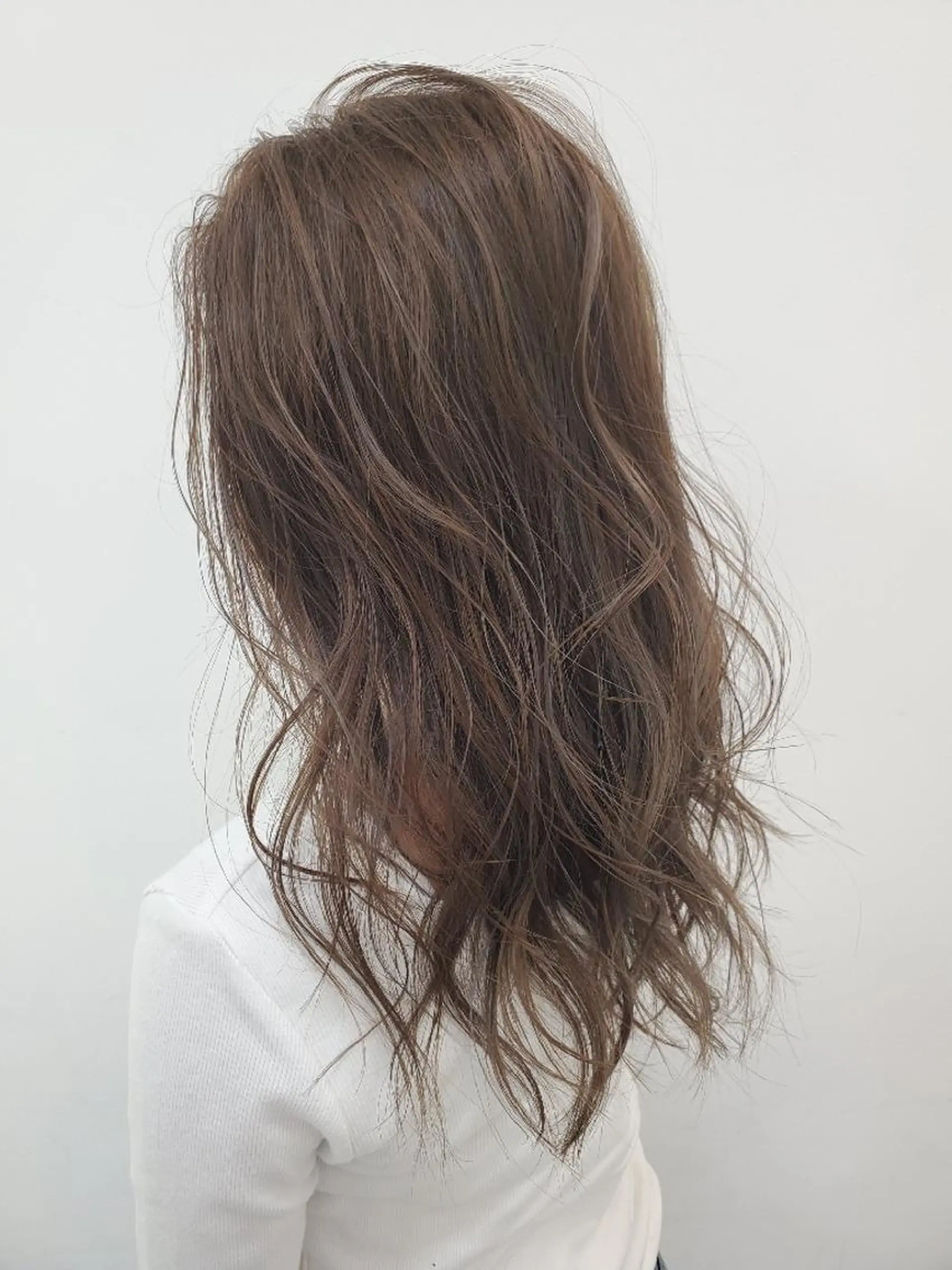 ロング 外国人風カラー ハイライト 倉持 龍歩のヘアスタイル