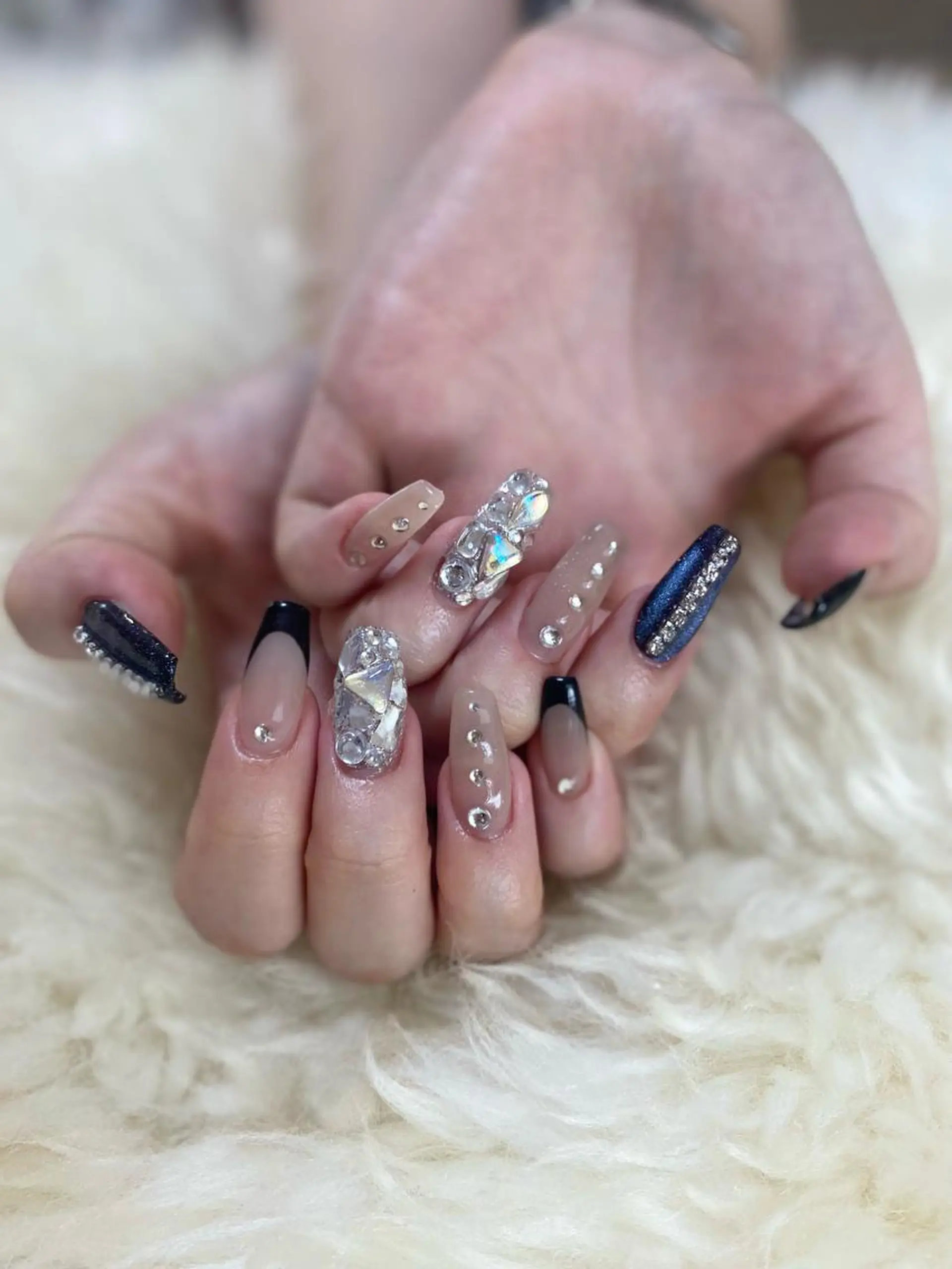ロング ハンドネイル ハンドケア 💜MIYA nail川崎店のネイルデザイン