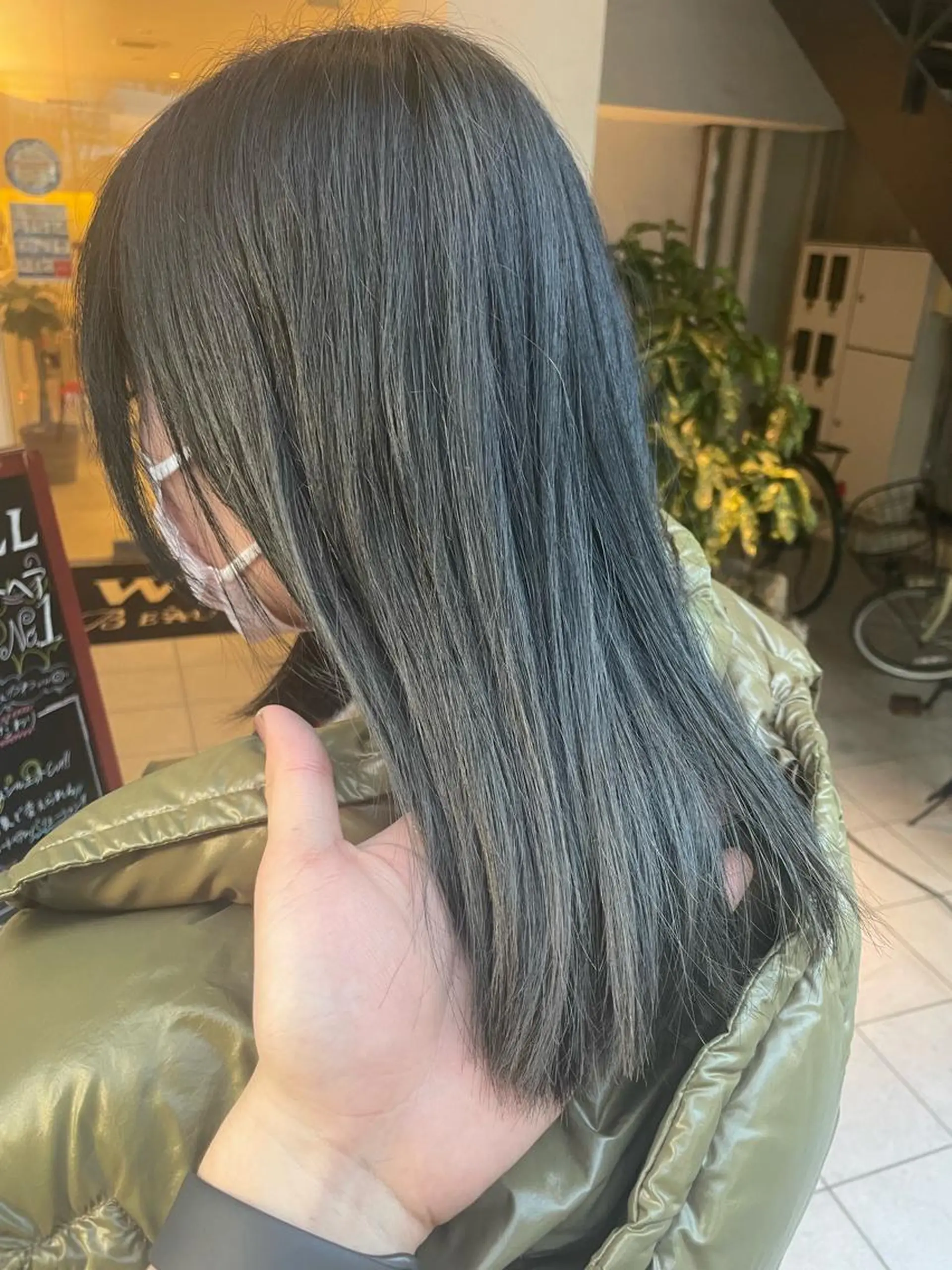 セミロング カラー ブリーチ 透明感カラー グレージュ ブリーチなしカラー カット ヘアカラー 🌼韓国ヘア🌼 田中義也のヘアスタイル