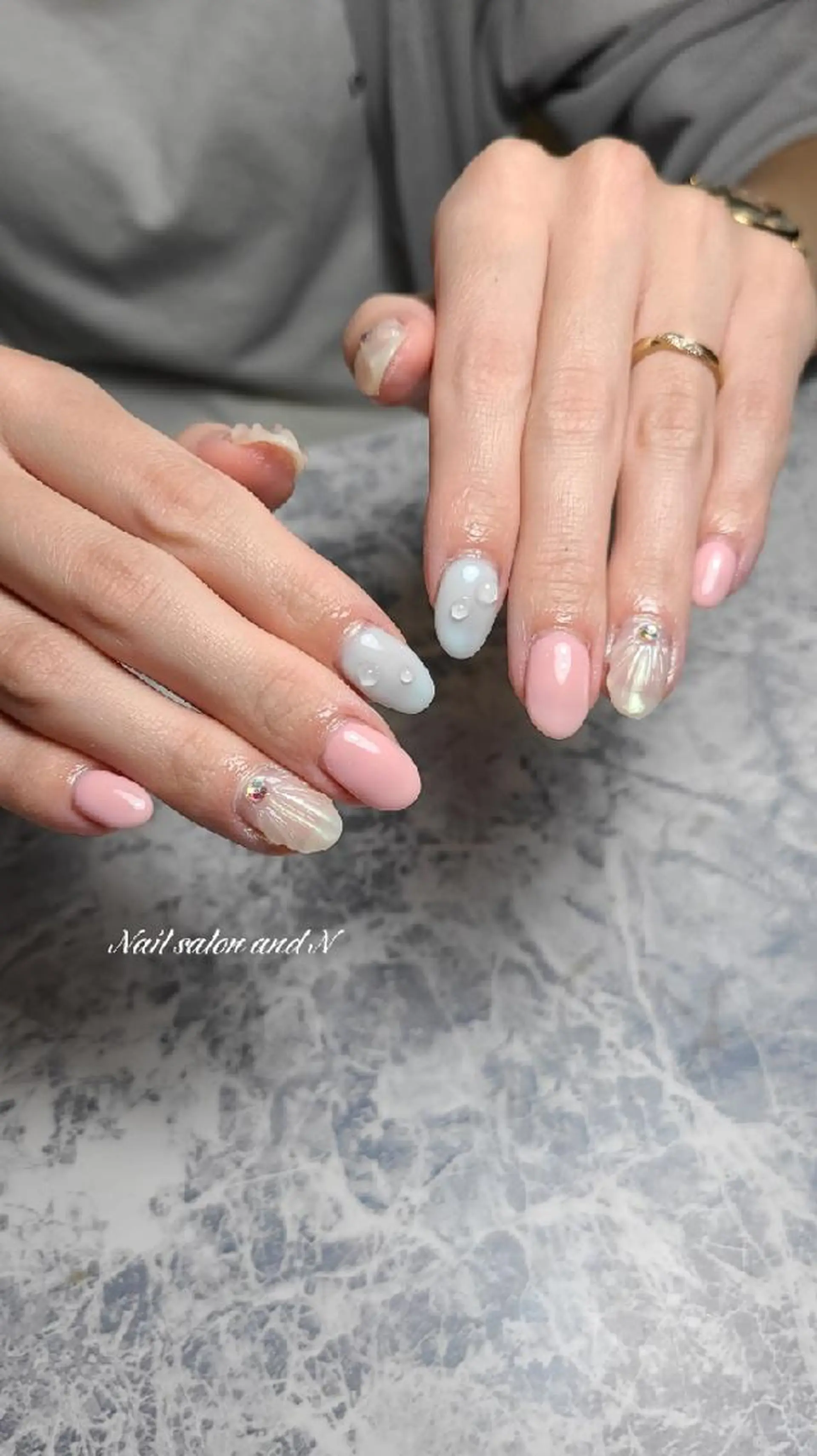 ネイル and Nのネイルデザイン