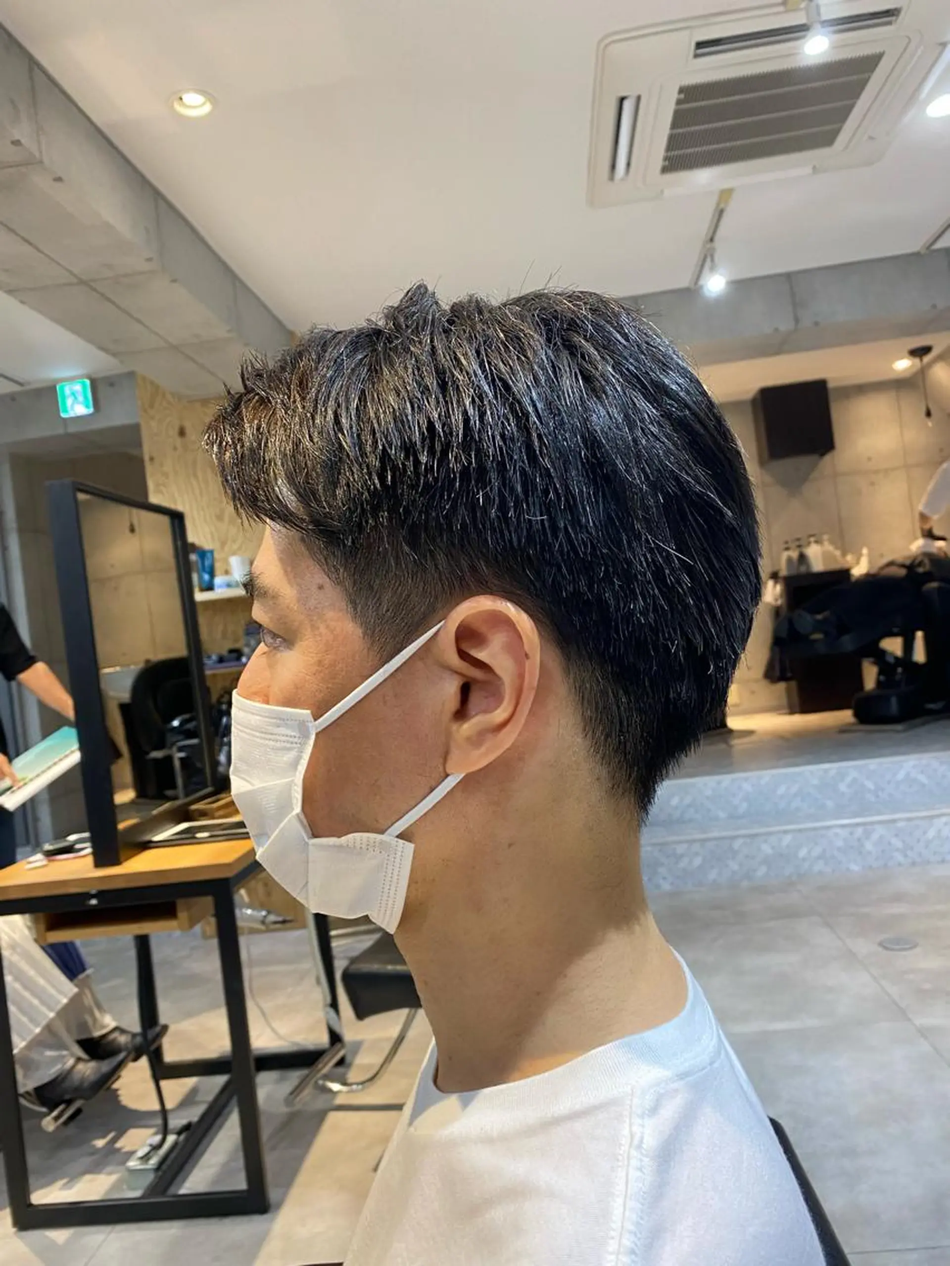 ショート メンズ newi赤羽 HINATAのヘアスタイル