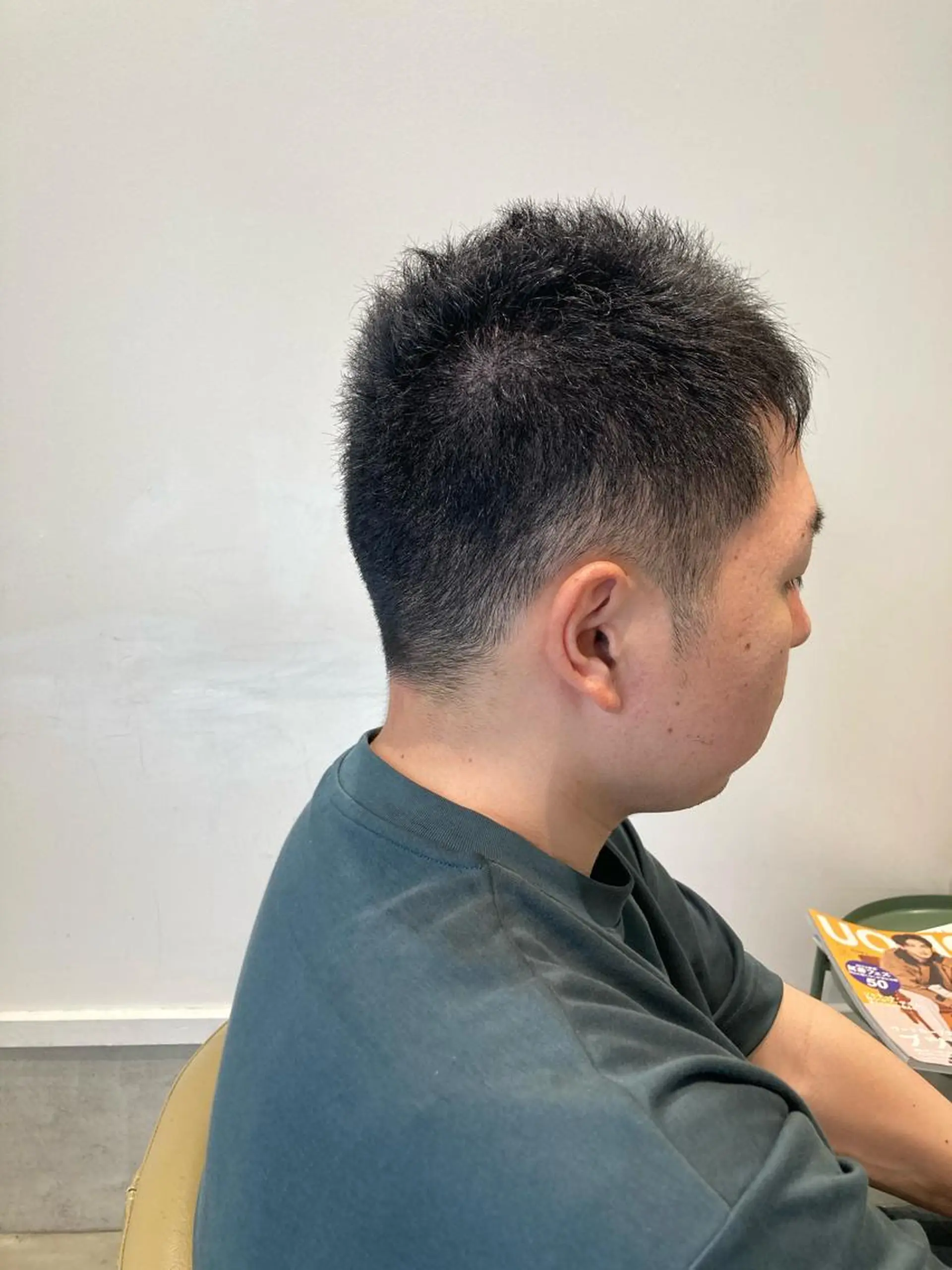 メンズ 刈り上げ カット 折本 沙織のヘアスタイル