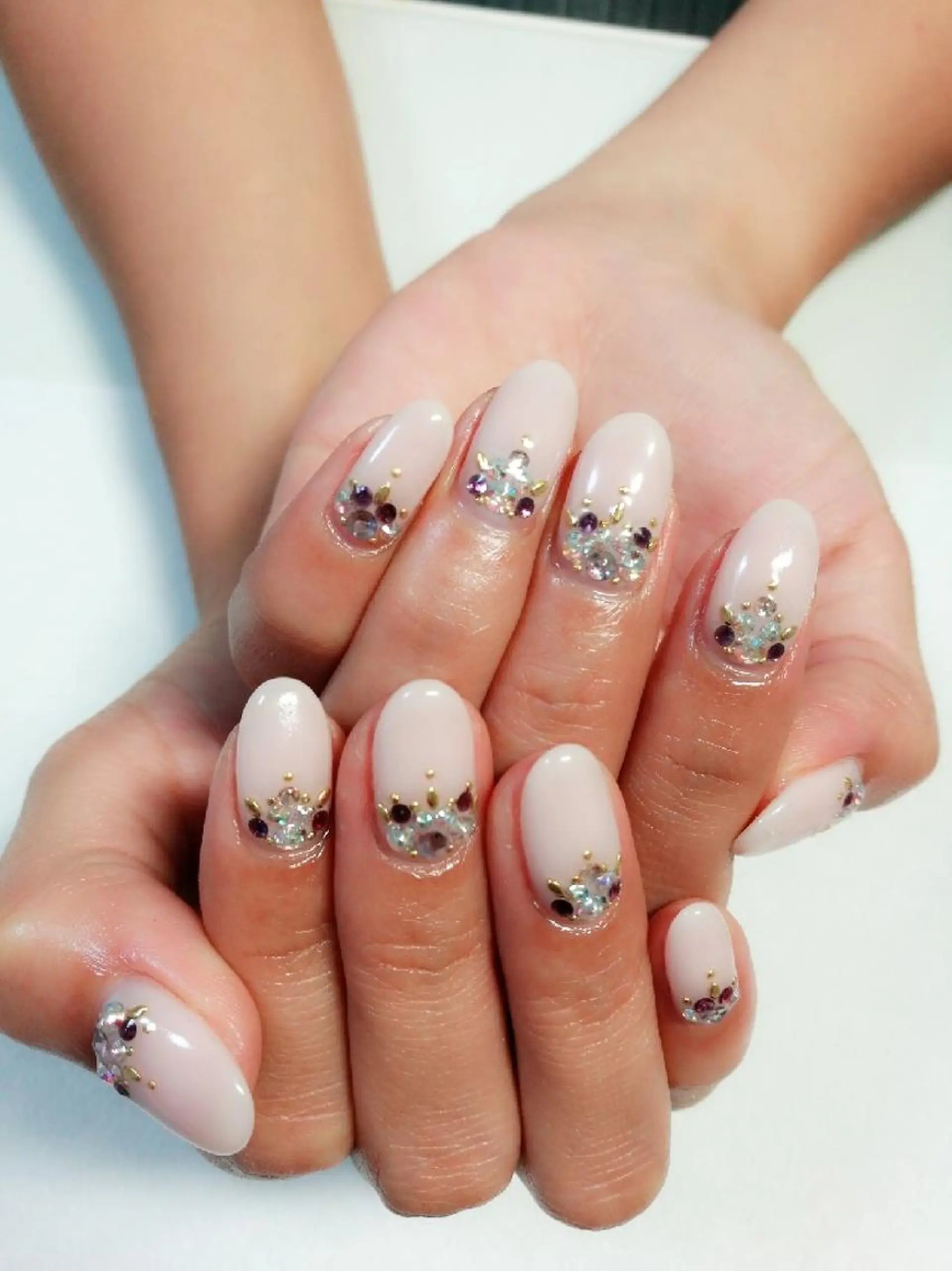 ネイル VIOLUS所属・VIOLUS 関目のネイルデザイン