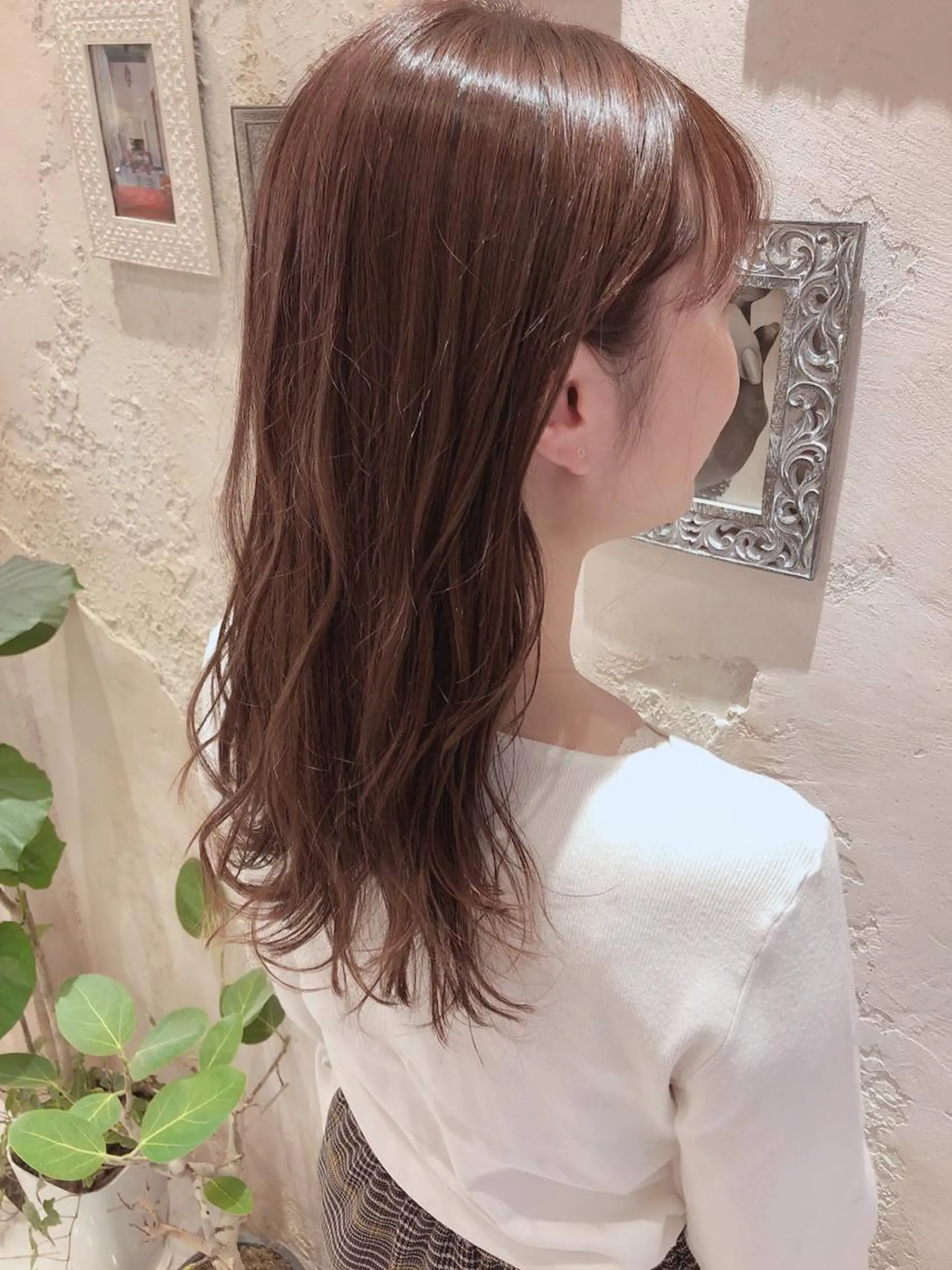 ミディアム カット ヘアカラー トリートメント 代表山口ひな 髪質改善のプロのヘアスタイル