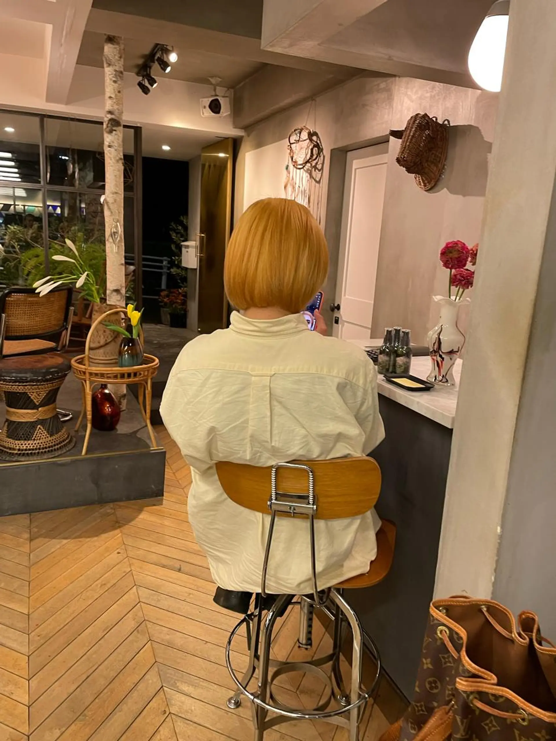 ショート カラー ツタ　TUTA 高円寺所属・ｔｏ ｋｉのヘアスタイル