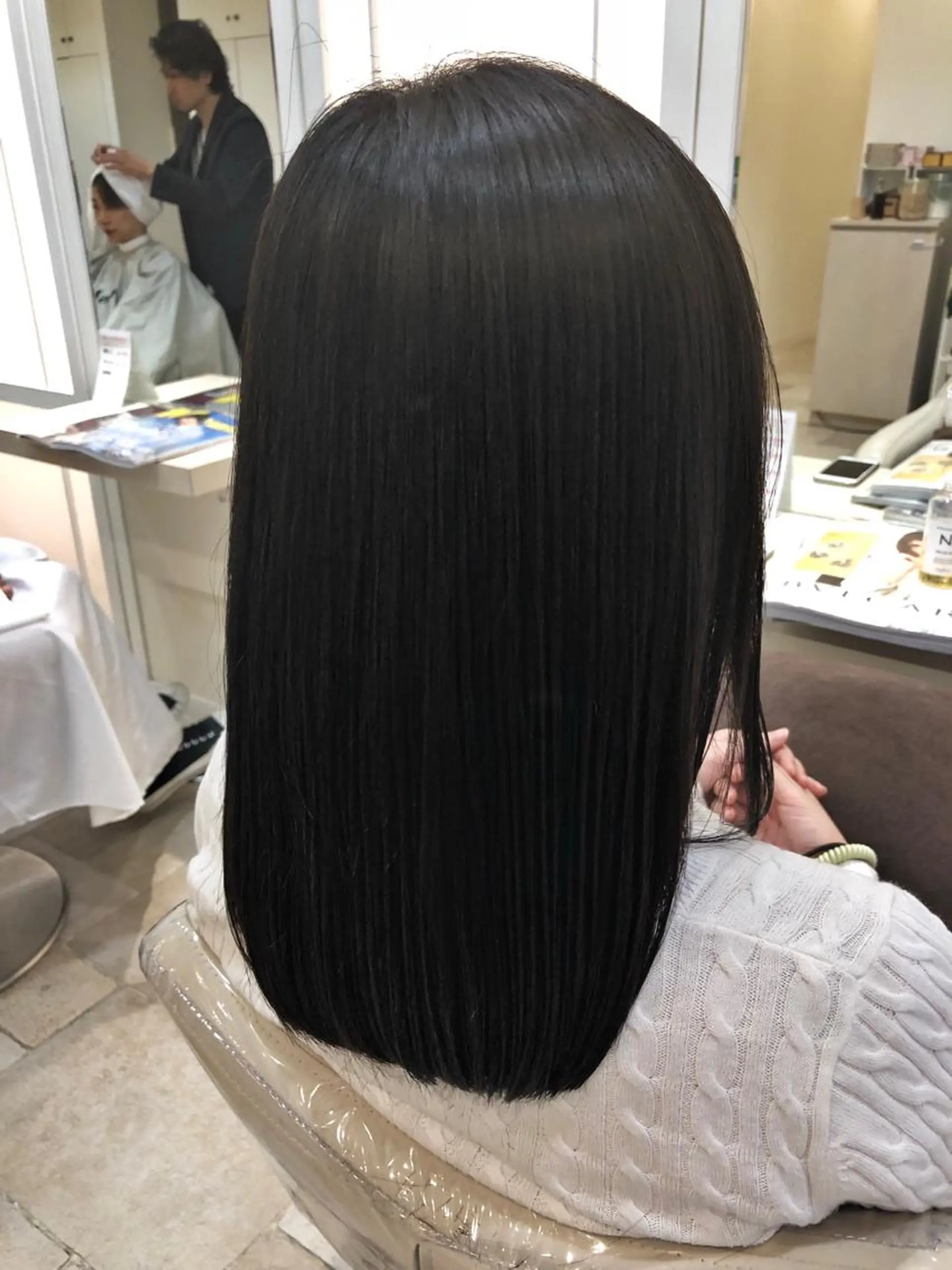 セミロング パーマ 髪質改善 縮毛矯正 カット 縮毛矯正 トリートメント 須賀 一美のヘアスタイル