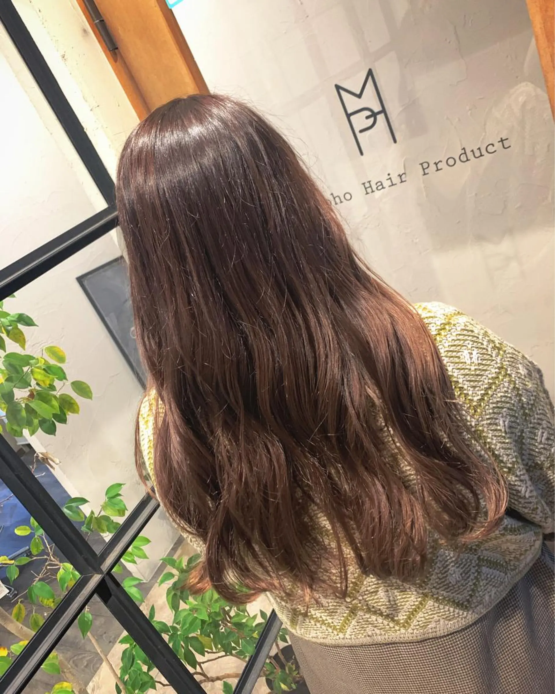 ロング カラー ベージュカラー ブリーチ ブリーチなしカラー Morpho Hair Product所属・井上 花音のヘアスタイル