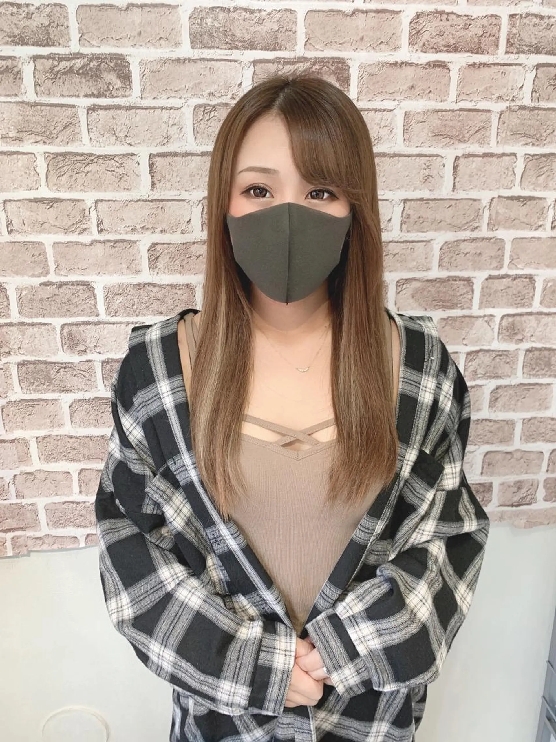 セミロング 編み込みエクステ シールエクステ エクステ 毛穴改善/脱毛 ネイル　川上久仁子のエステ・リラクイメージ