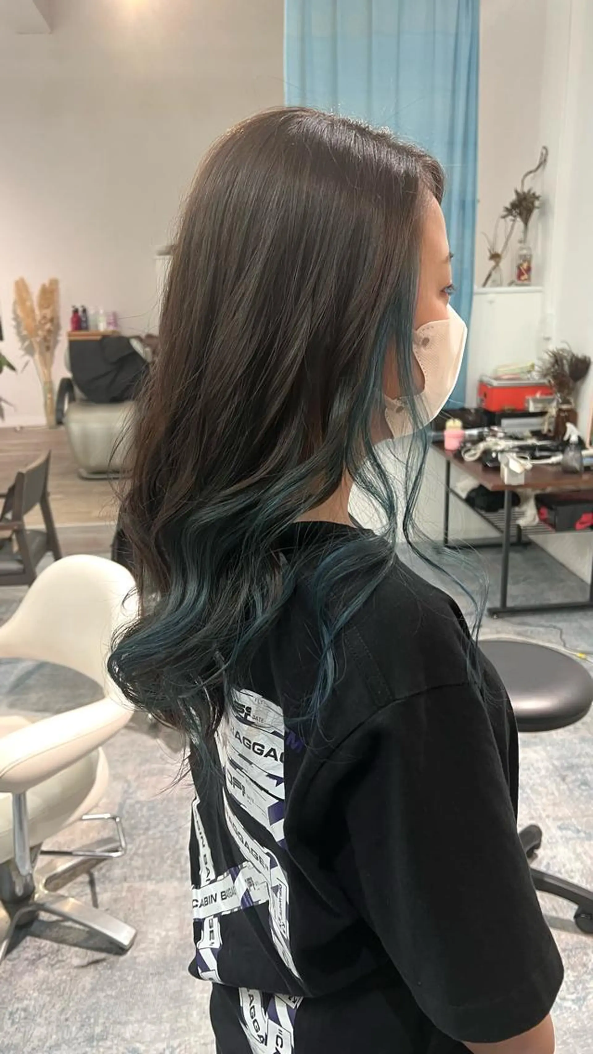 ロング カラー 🌈re-room EIKI🇰🇷のヘアスタイル