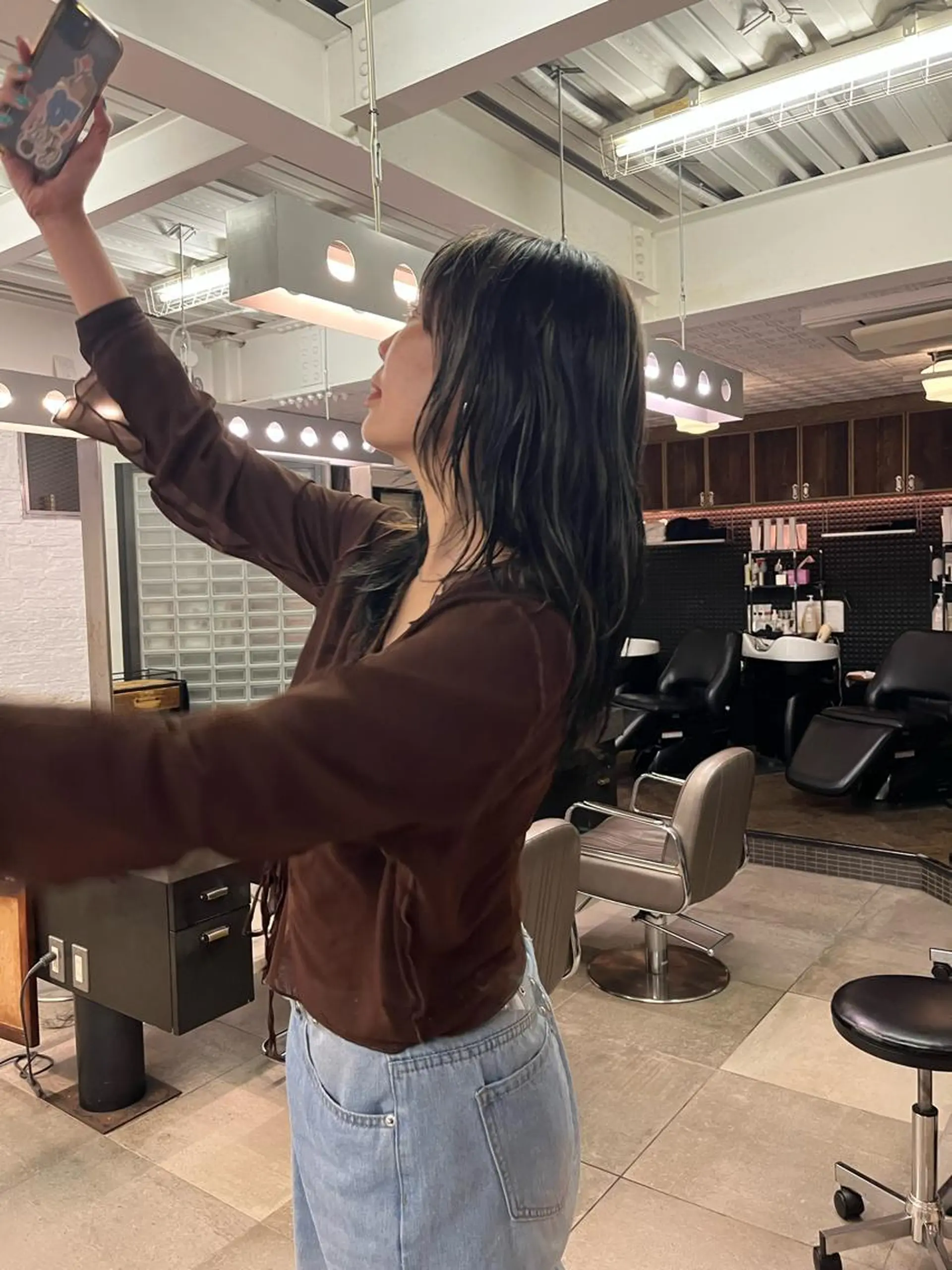 セミロング カラー カット ヘアカラー NOUN所属・eri kinjoのヘアスタイル