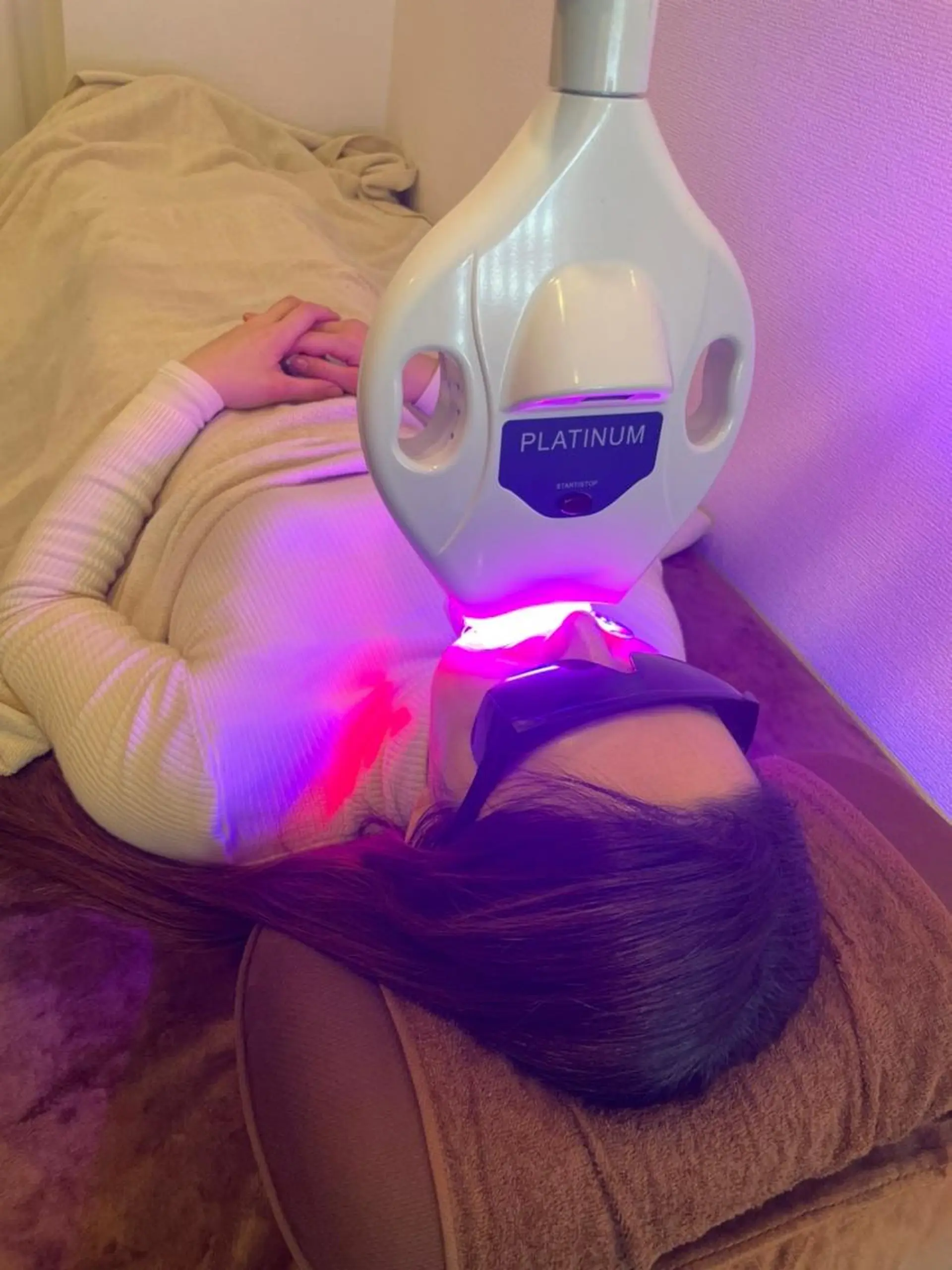 ミディアム メンズ マツエク・マツパ ヘアアレンジ ネイル パーマ キッズ アイブロウ ホワイト その他 ライトビューティー 銀座本店のエステ・リラクイメージ