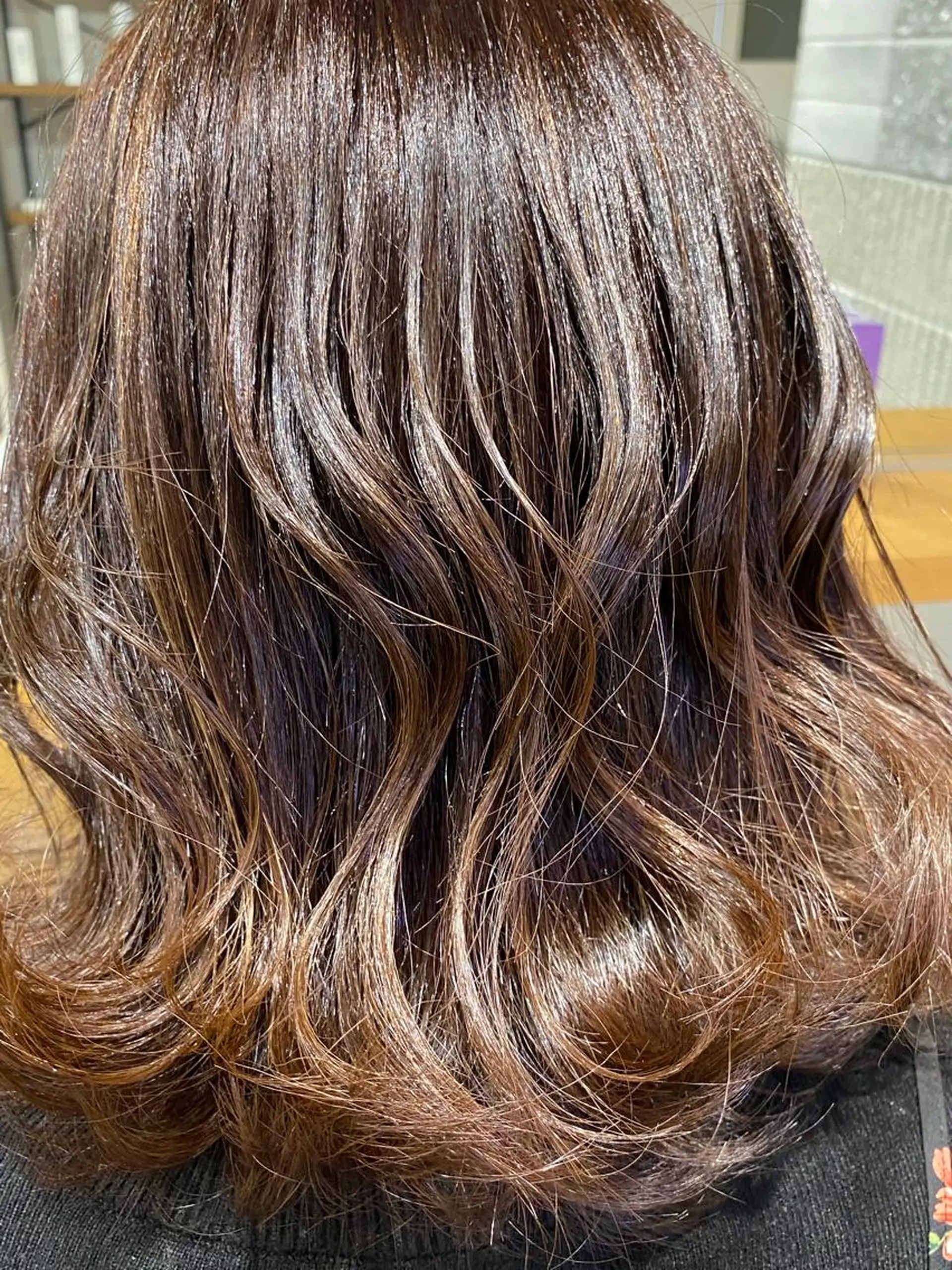 セミロング カラー ヘアアレンジ グラデーションカラー 久米 治仁のヘアスタイル