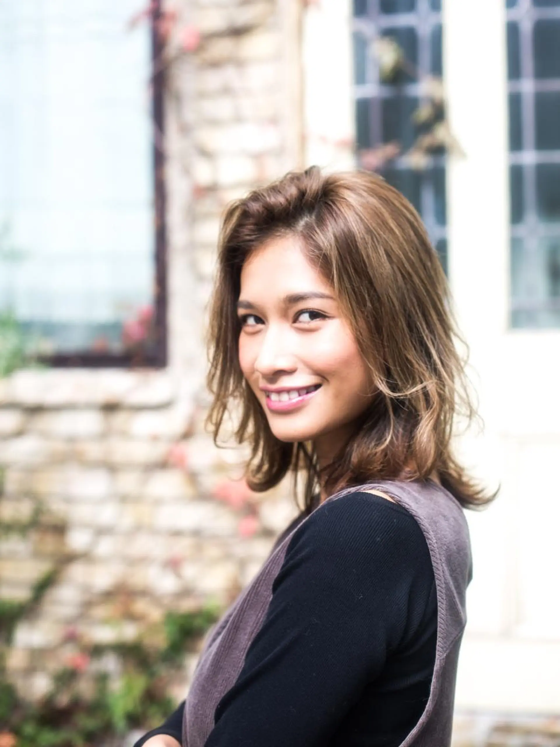 ミディアム セミロング カラー パーマ カット ヘアカラー 縮毛矯正 トリートメント 松島祐介【店長／ トップディレクター】のヘアスタイル