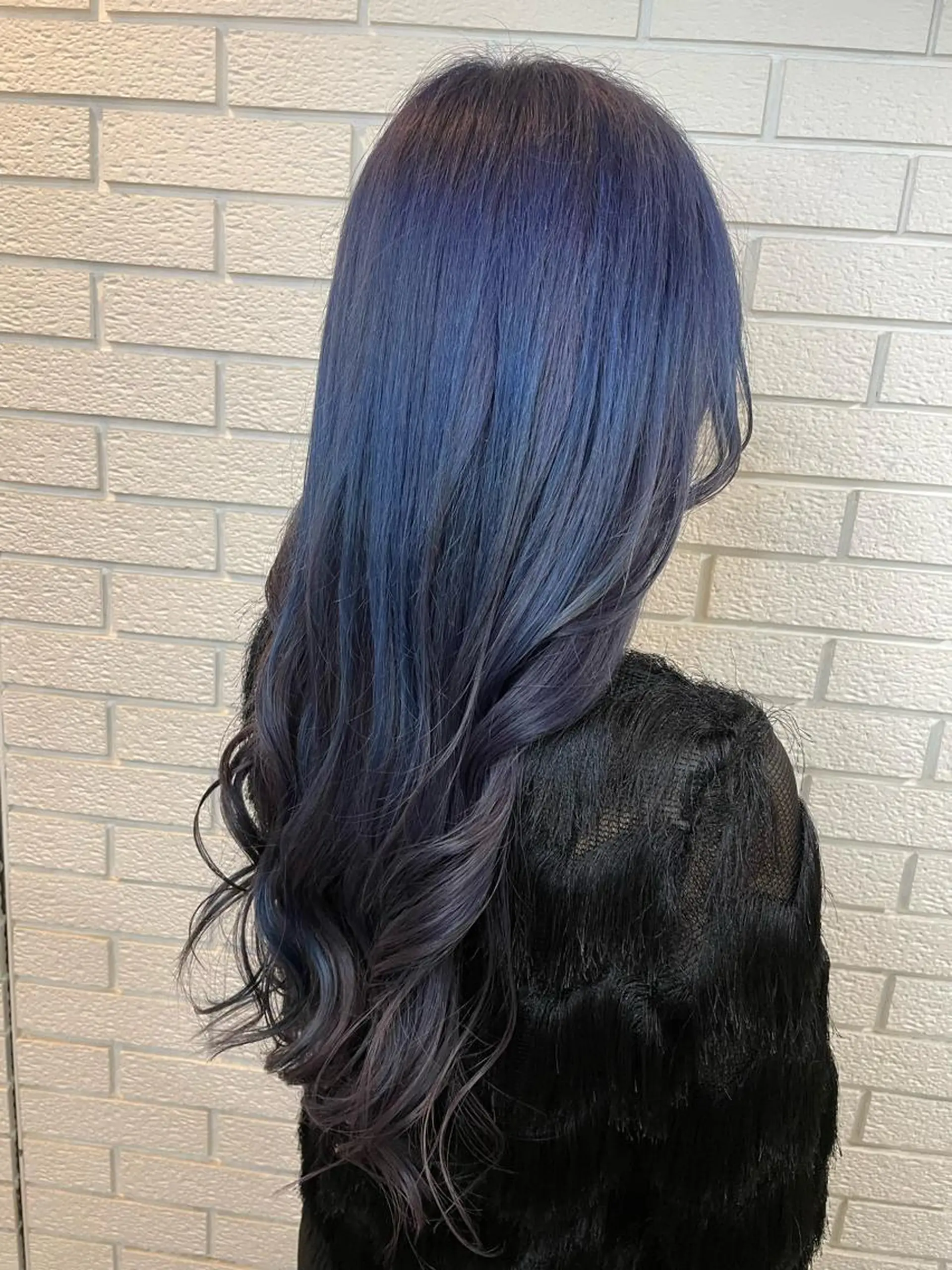 ロング カラー ブリーチ ブルーカラー ブルーバイオレット バイオレットカラー ヘアカラー ニュアンスデザイン✄ YOU♡のヘアスタイル